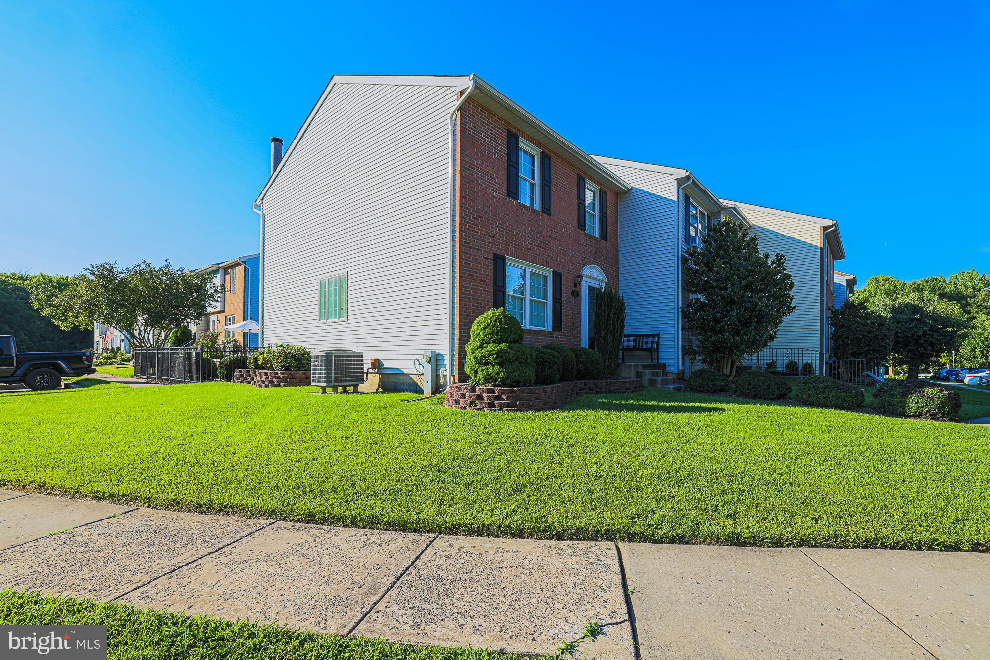 9421 KILBRIDE COURT