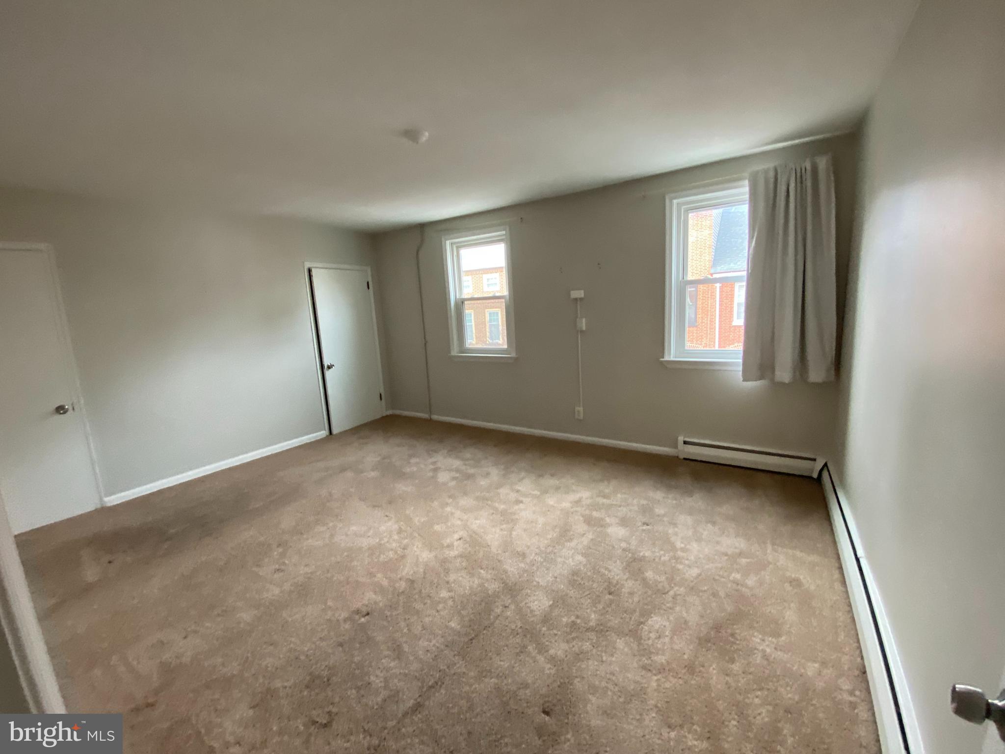 LITTLE ITALY - Residential Lease