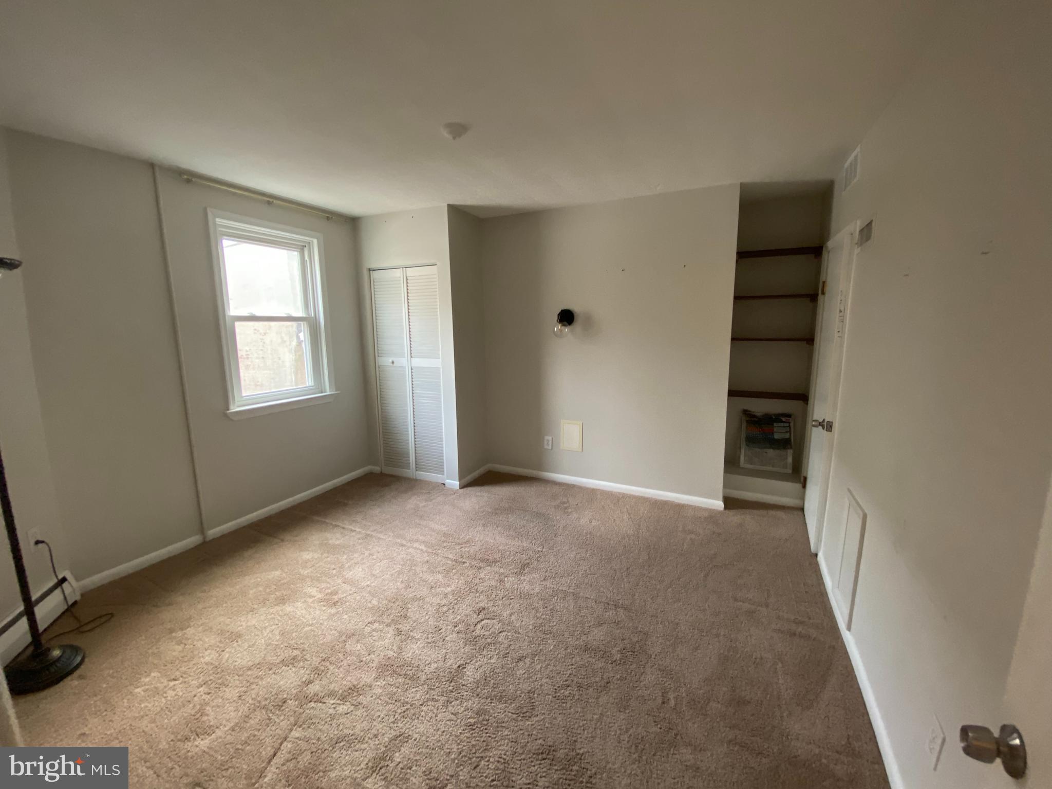 LITTLE ITALY - Residential Lease