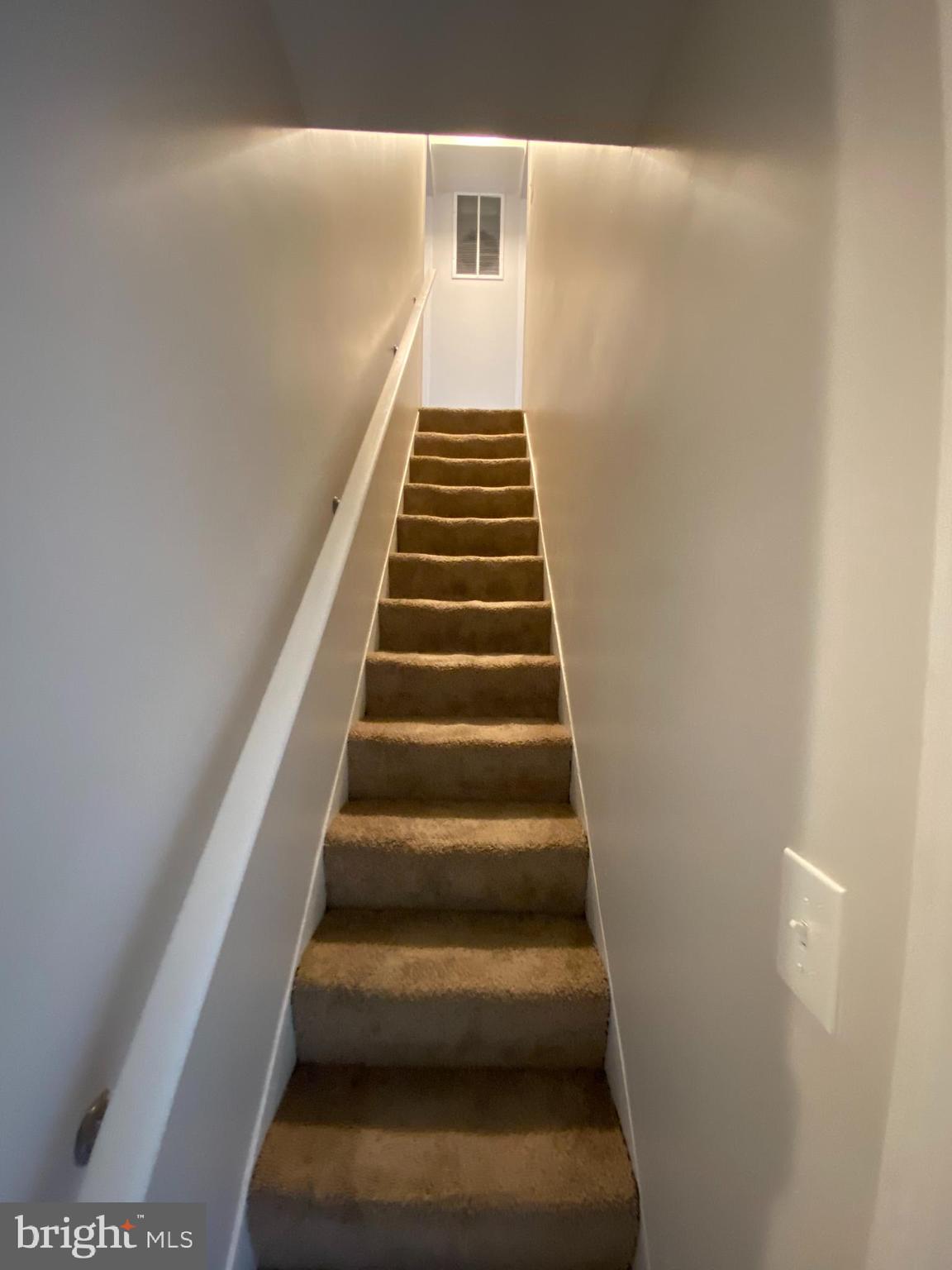 LITTLE ITALY - Residential Lease