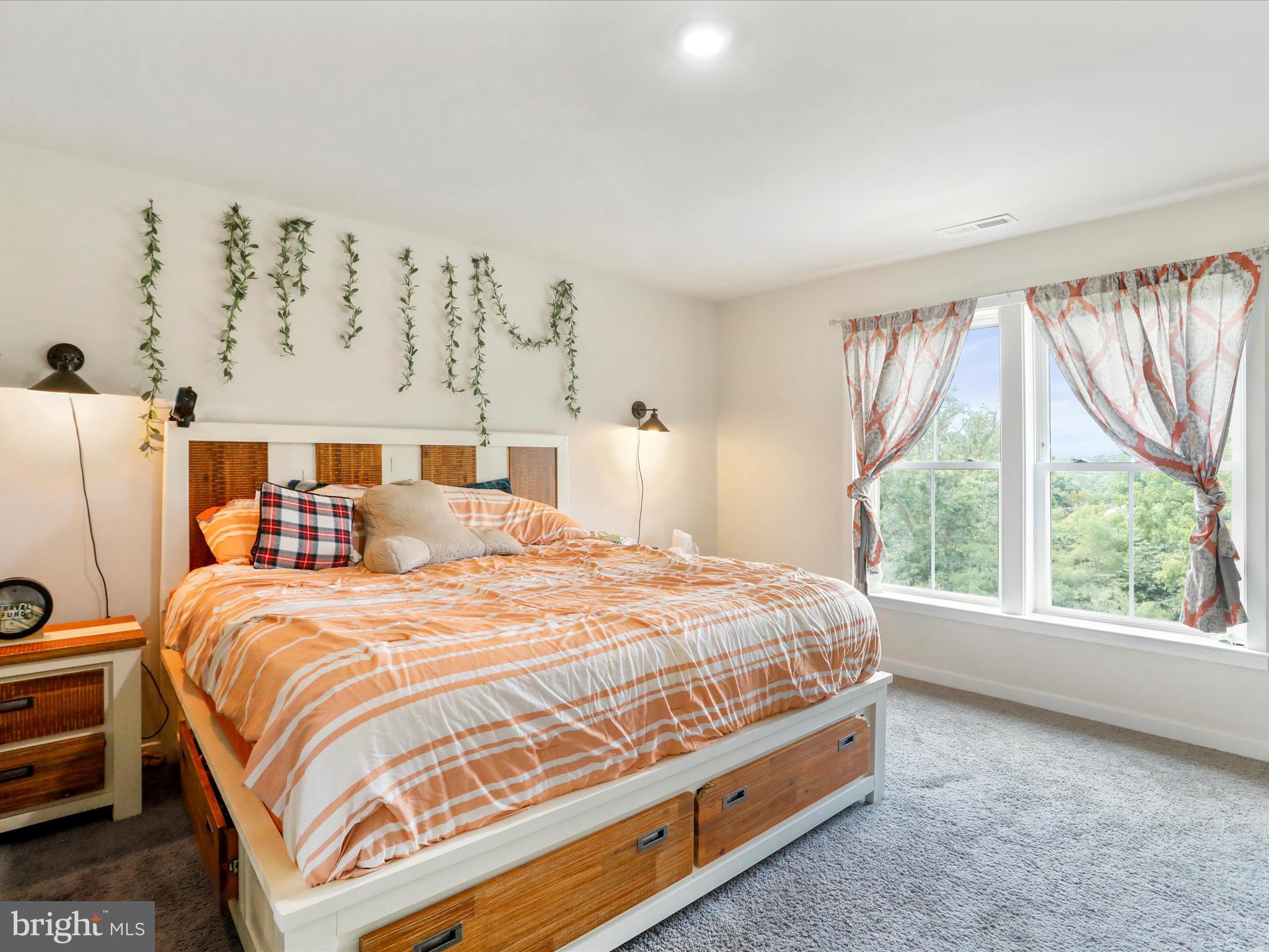 COLD SPRING RUN - Residential