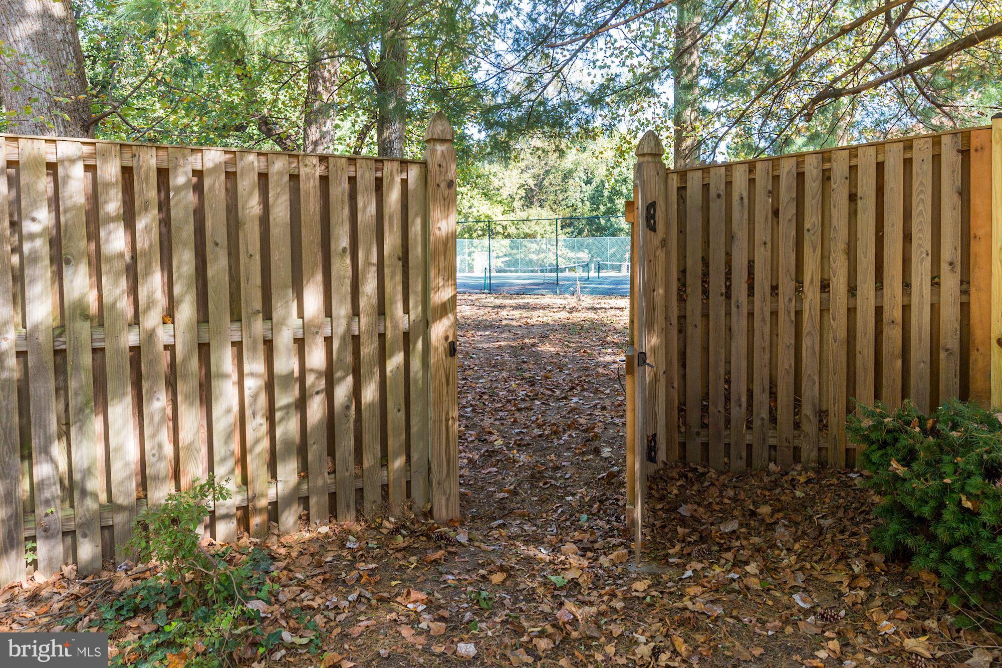 FERNSHIRE FARMS - Residential