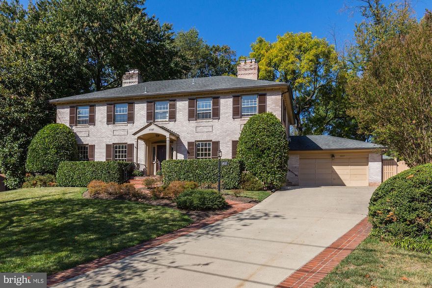 Rarely does a property come up for sale on highly desirable Searl Terrace.  This is one of the best ones...large, flat almost 1/2 acre lot with gate to tennis and basketball courts at Woodacres Park.  The home is incredibly stately with large-scale rooms and gorgeous natural light, waiting for your personal touches.