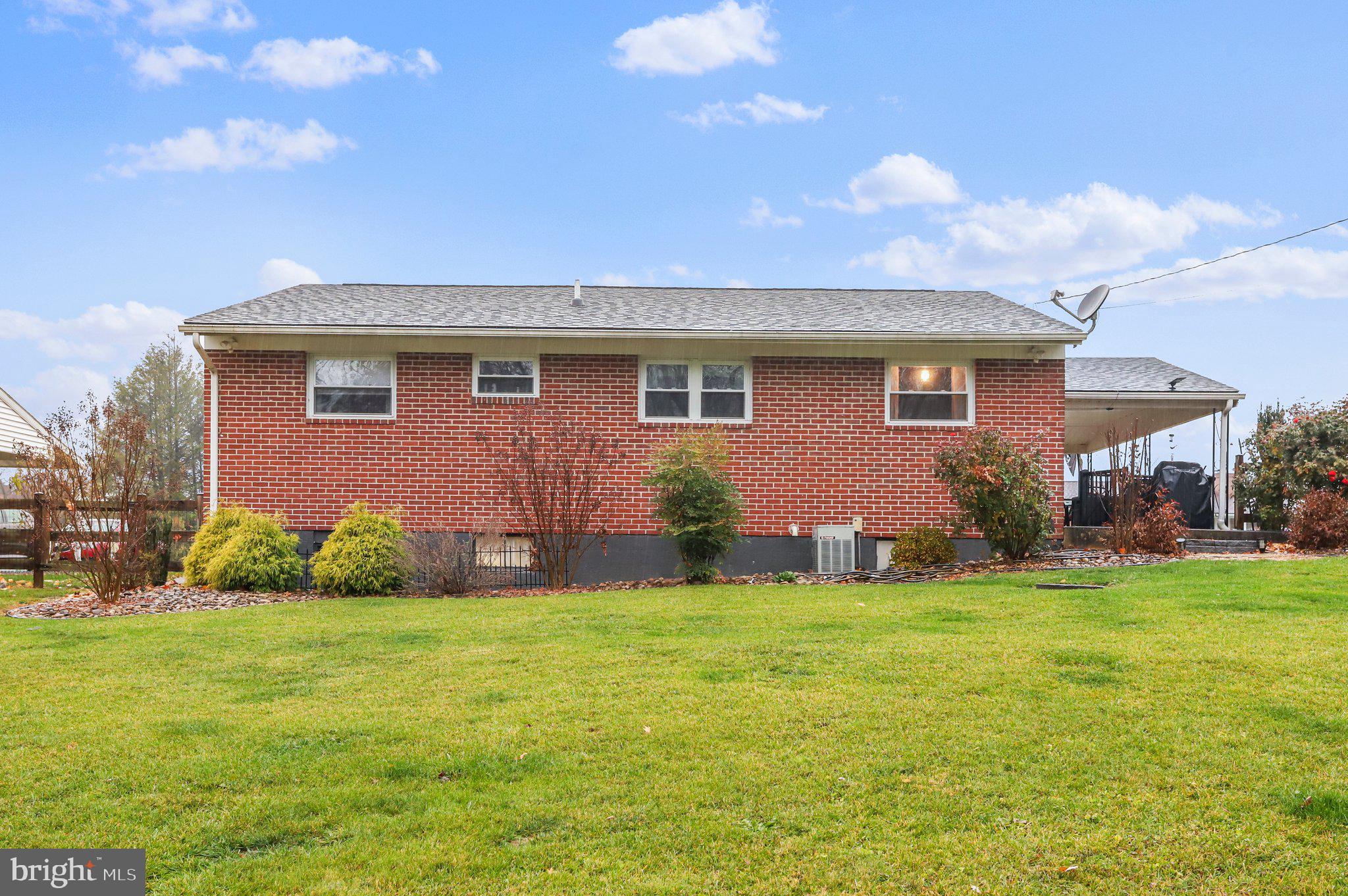 HALFWAY AREA - Residential