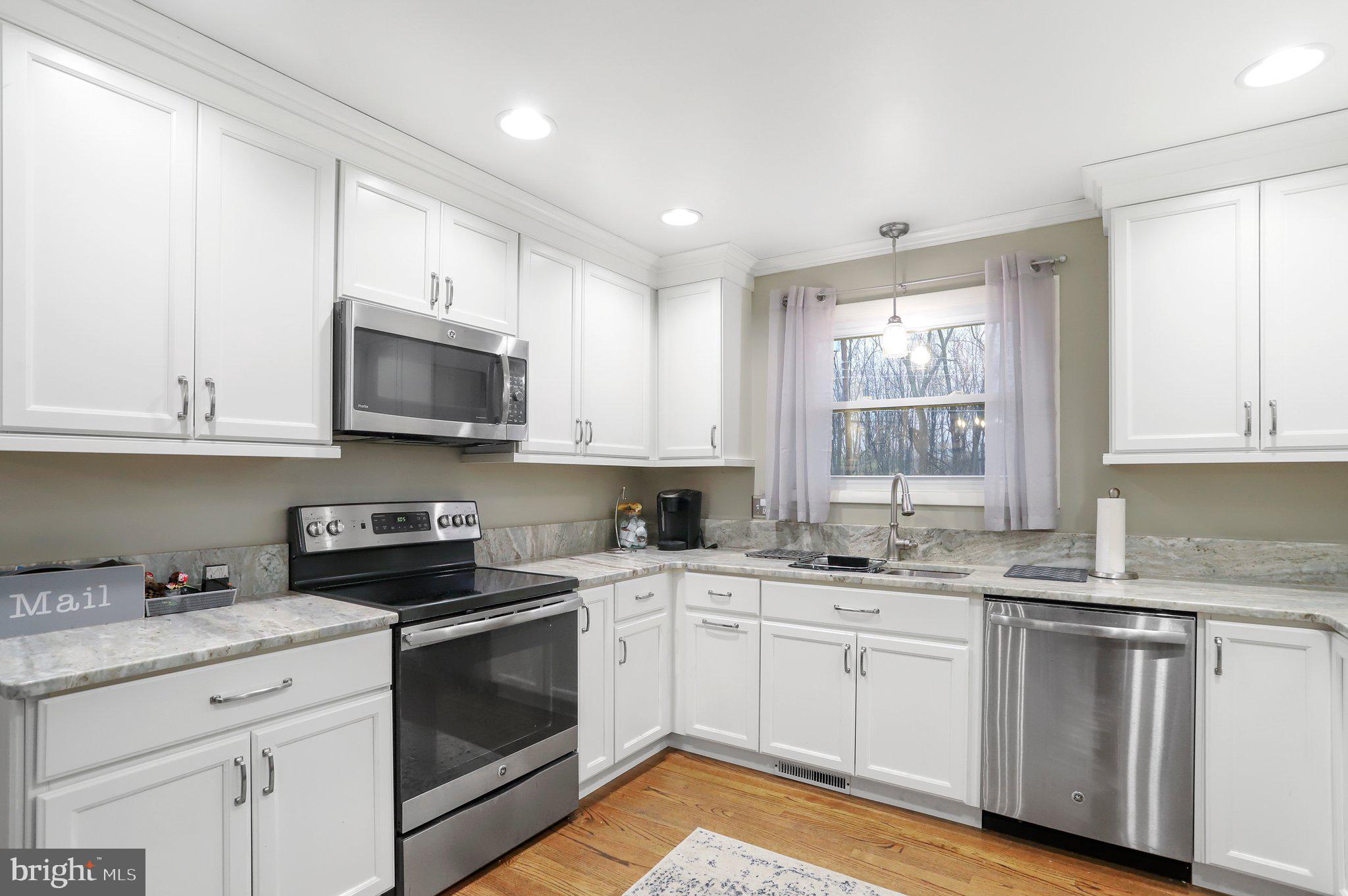 HALFWAY AREA - Residential