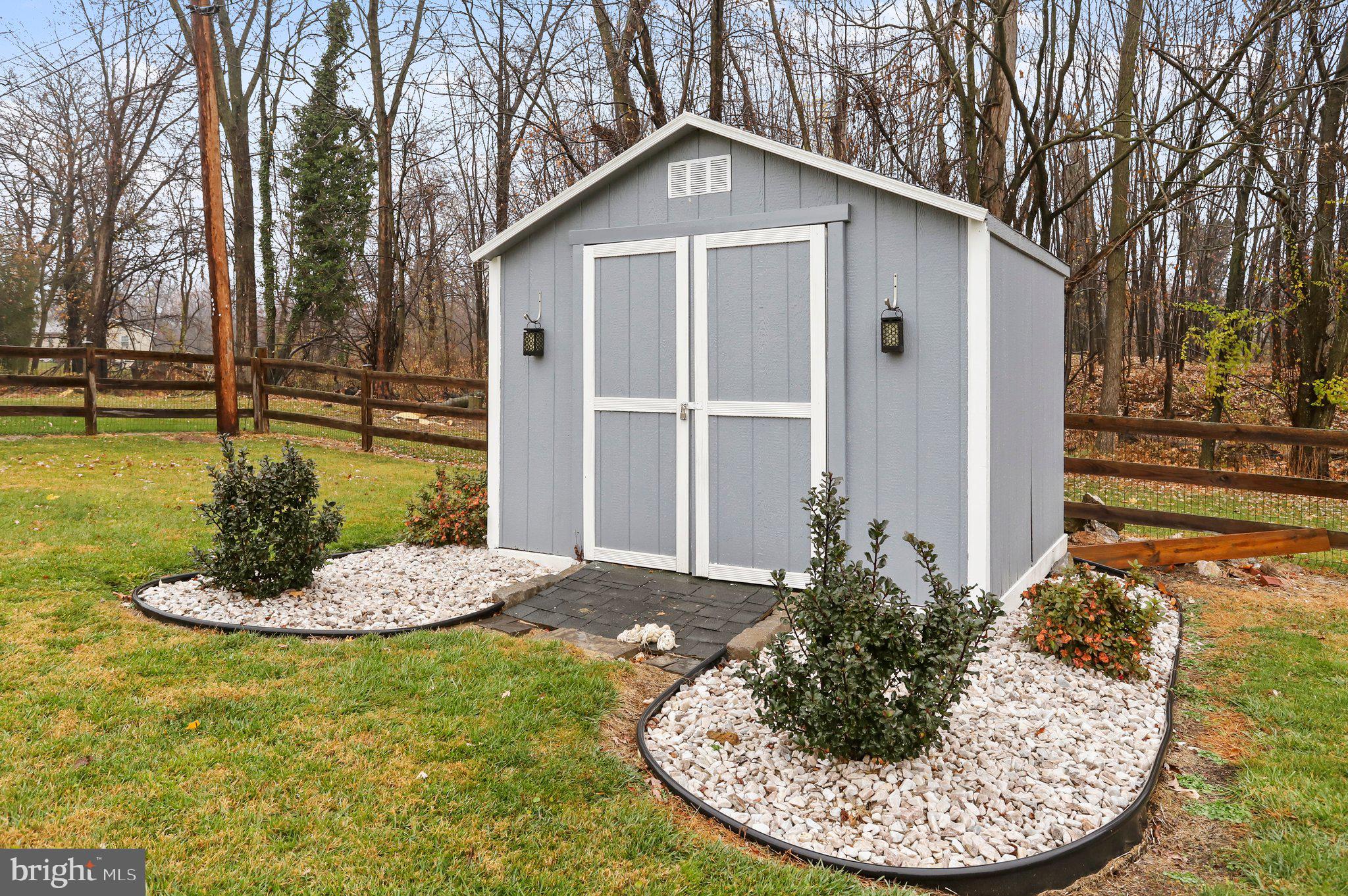 HALFWAY AREA - Residential