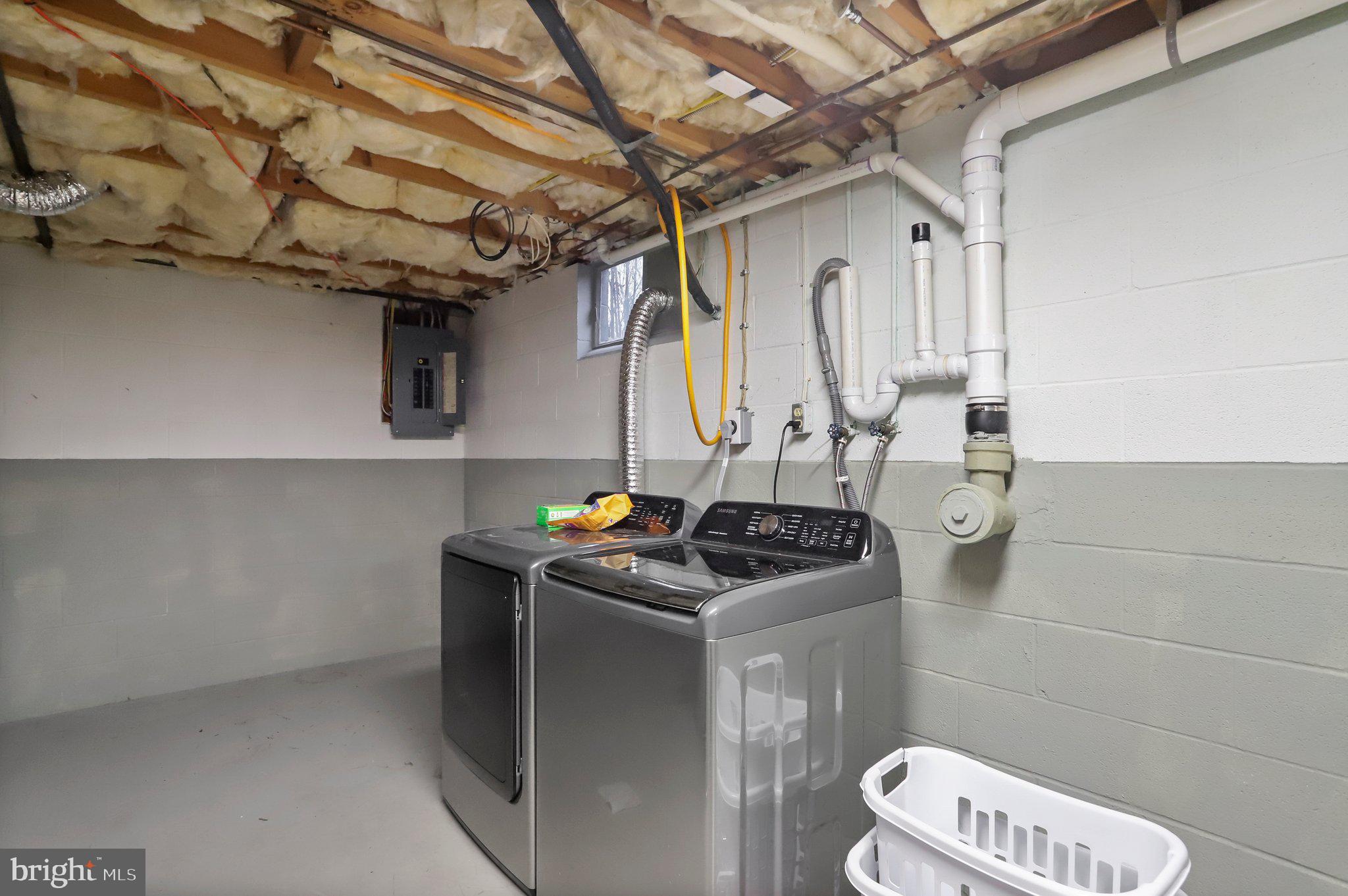 HALFWAY AREA - Residential