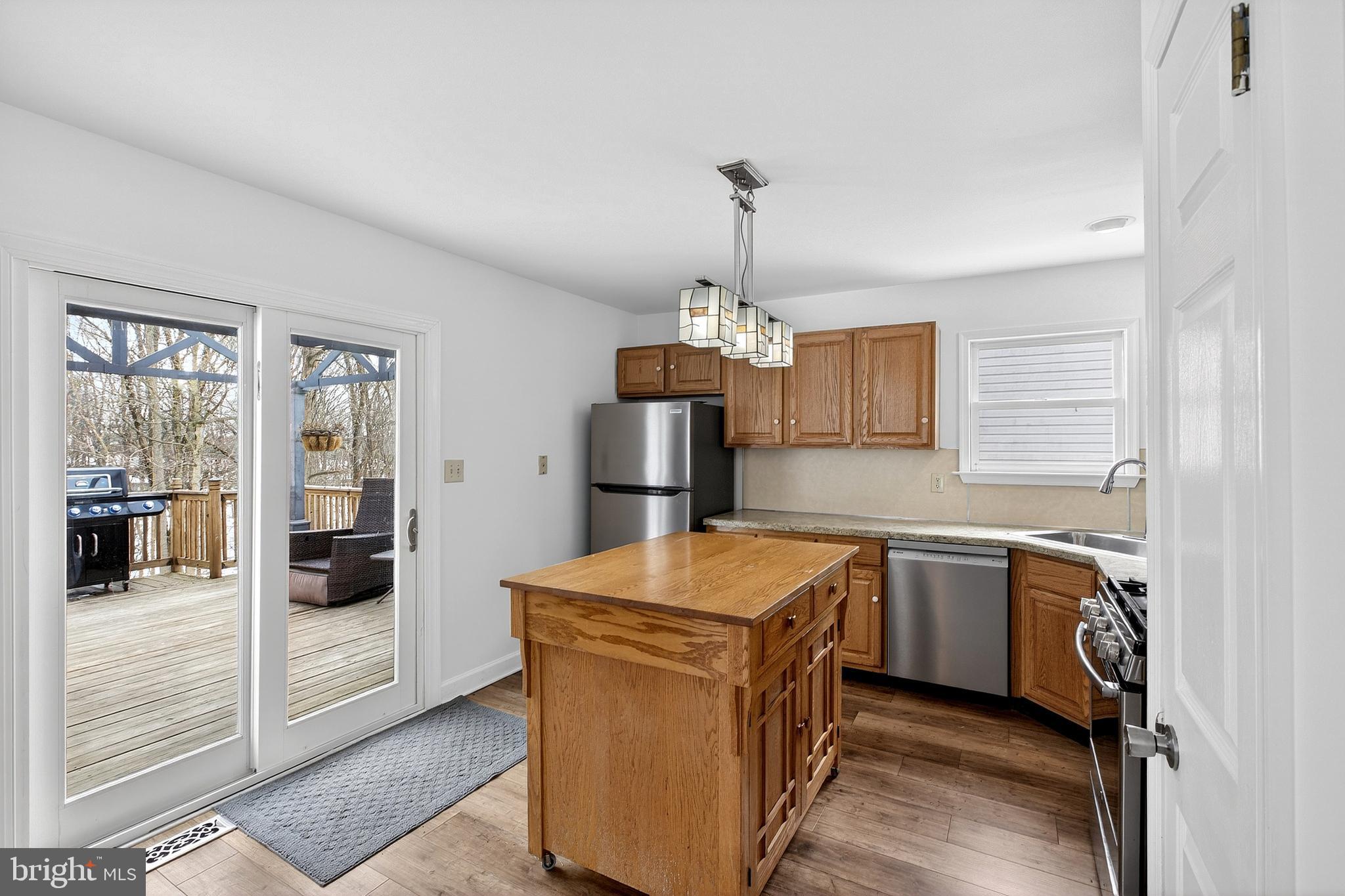 UPLAND VIL - Residential