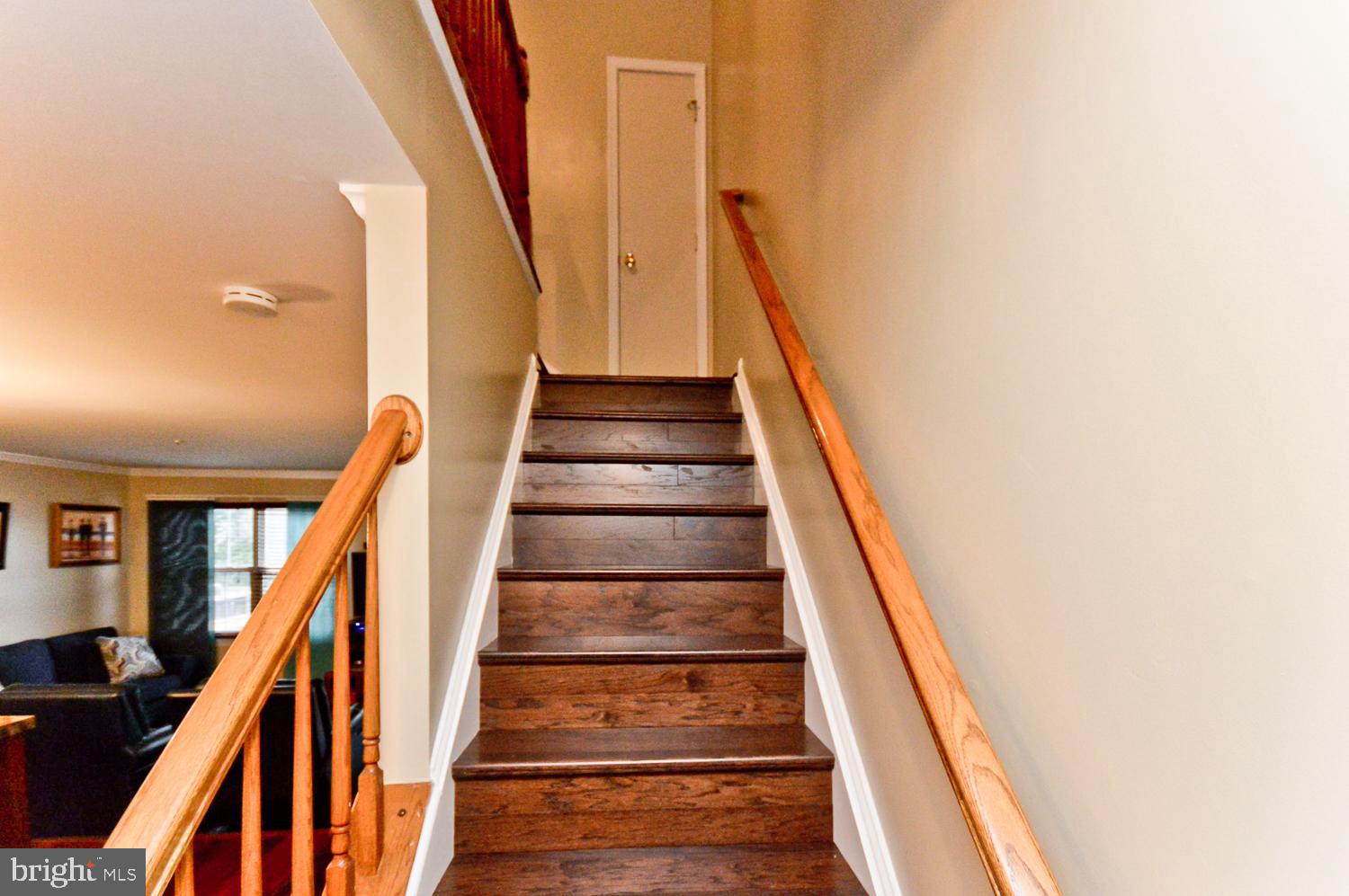 WOOD CREST - Residential