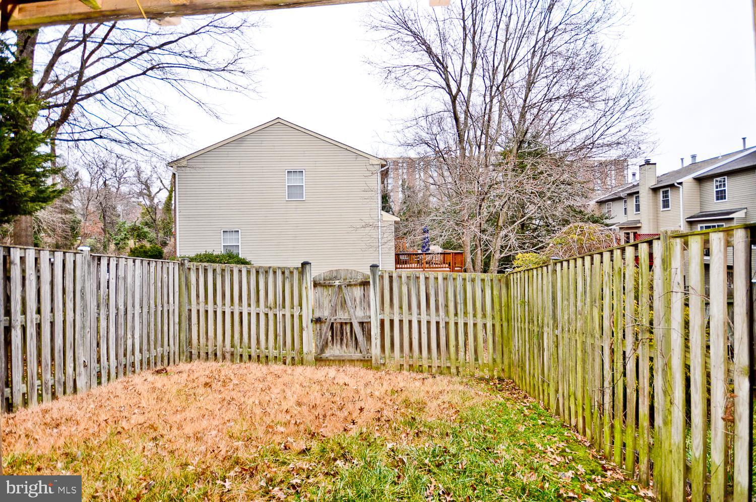 WOOD CREST - Residential