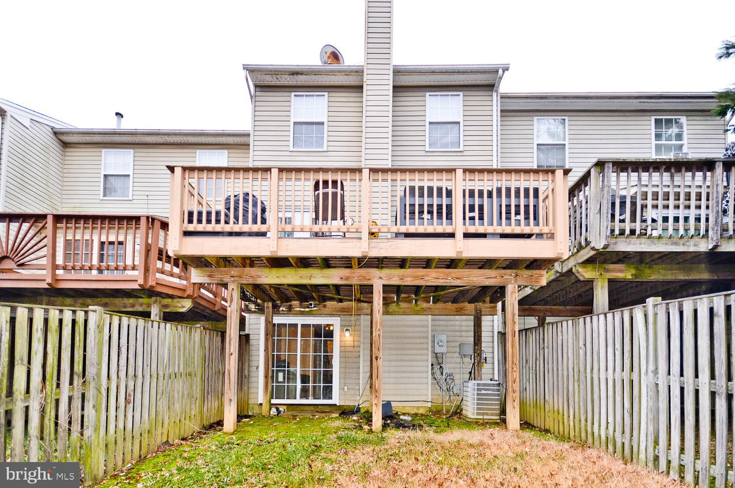 WOOD CREST - Residential