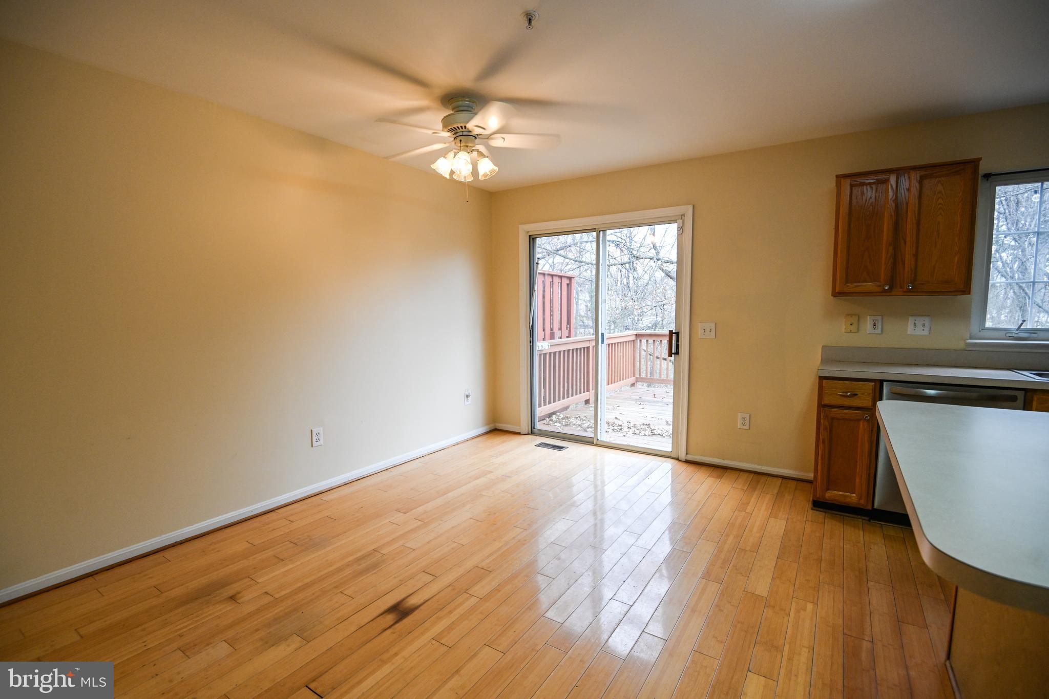 SEVEN OAKS - Residential Lease