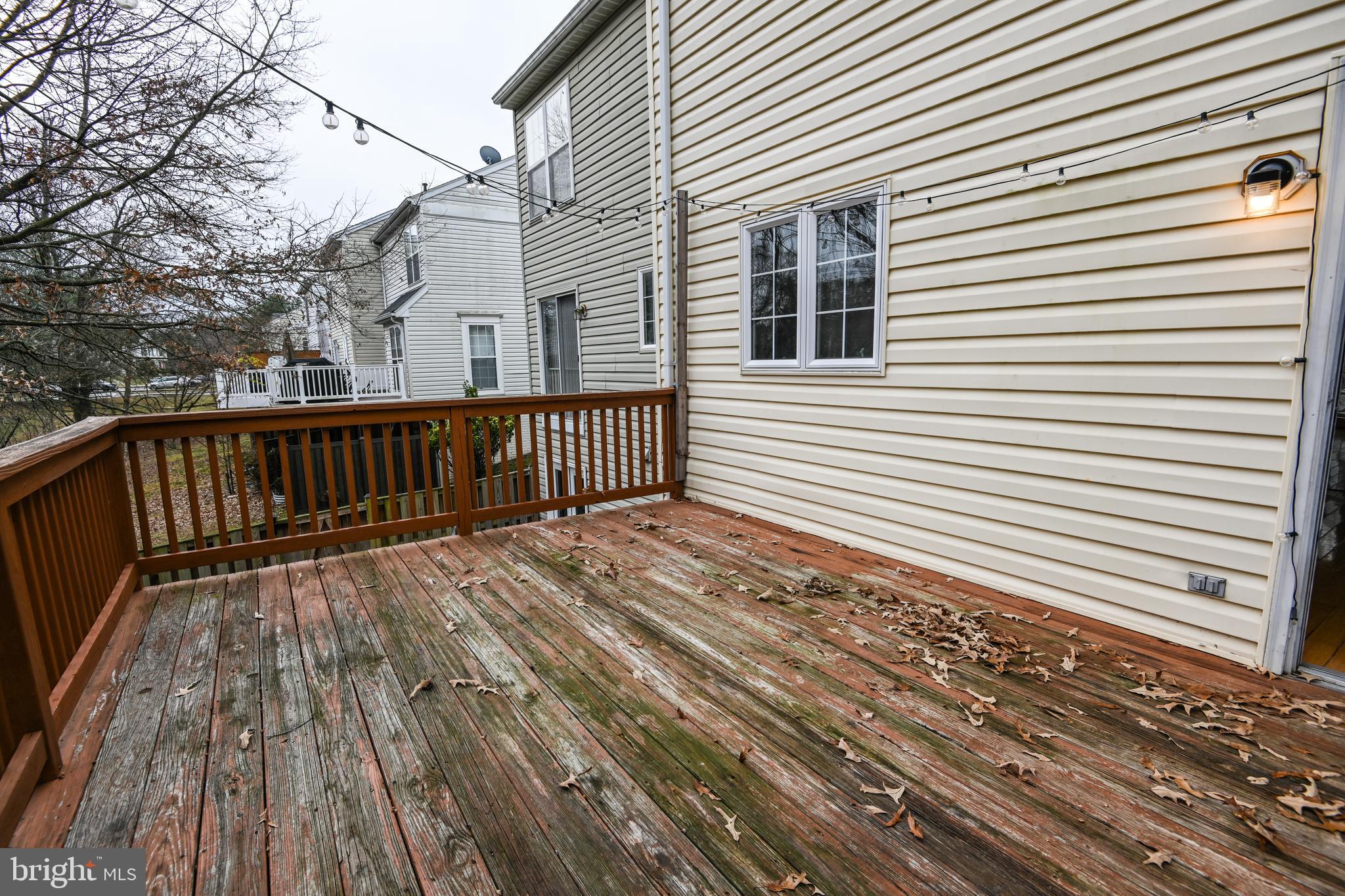 SEVEN OAKS - Residential Lease