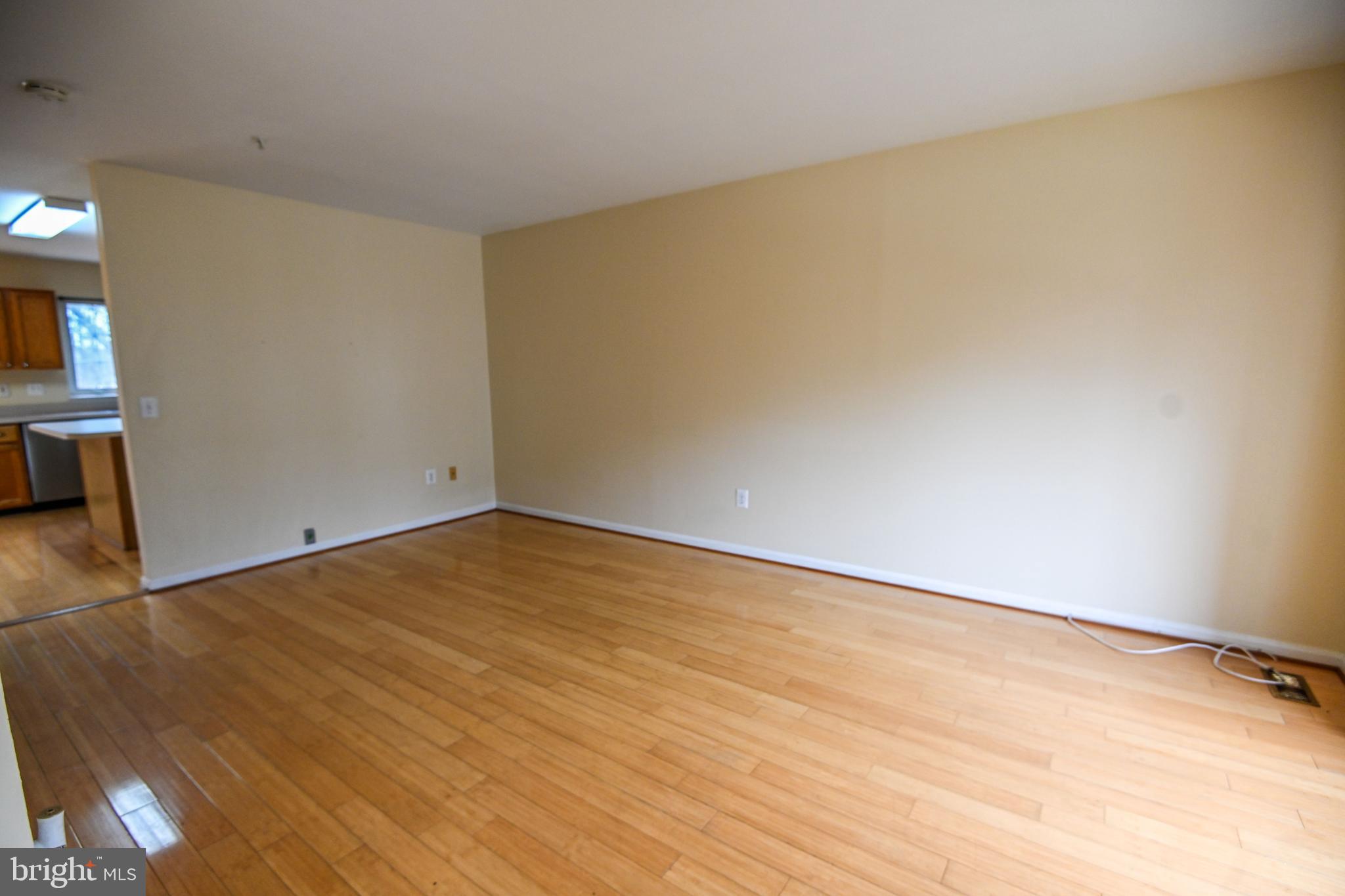 SEVEN OAKS - Residential Lease