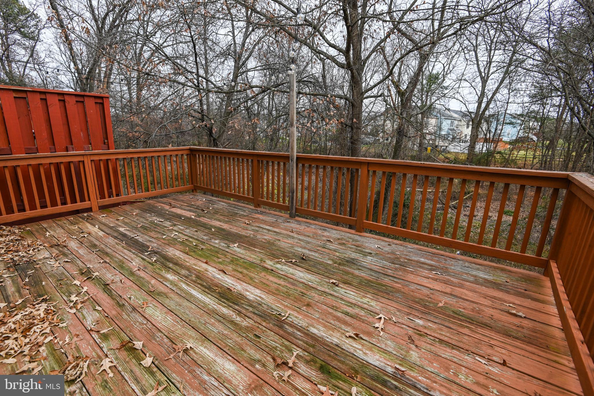 SEVEN OAKS - Residential Lease