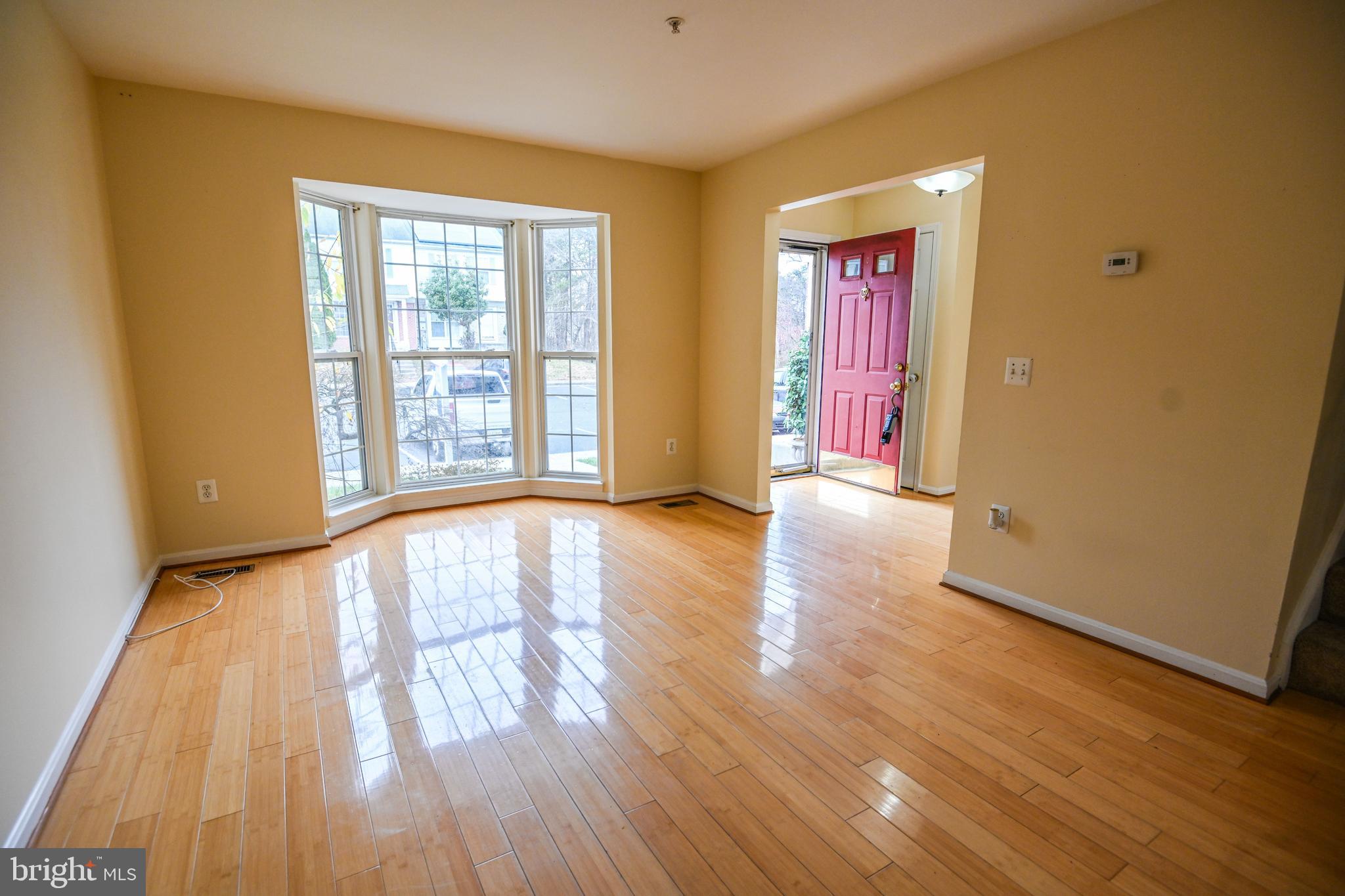 SEVEN OAKS - Residential Lease