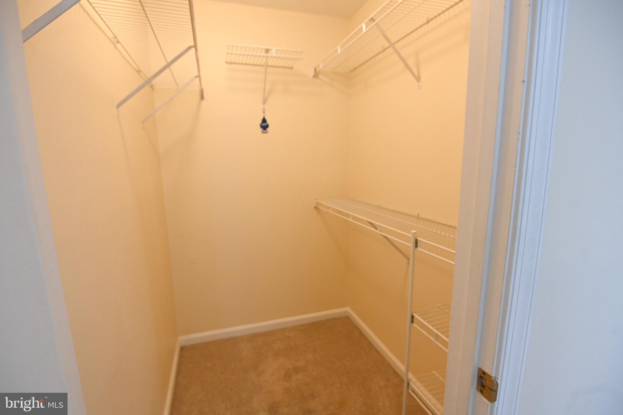 SEVEN OAKS - Residential Lease