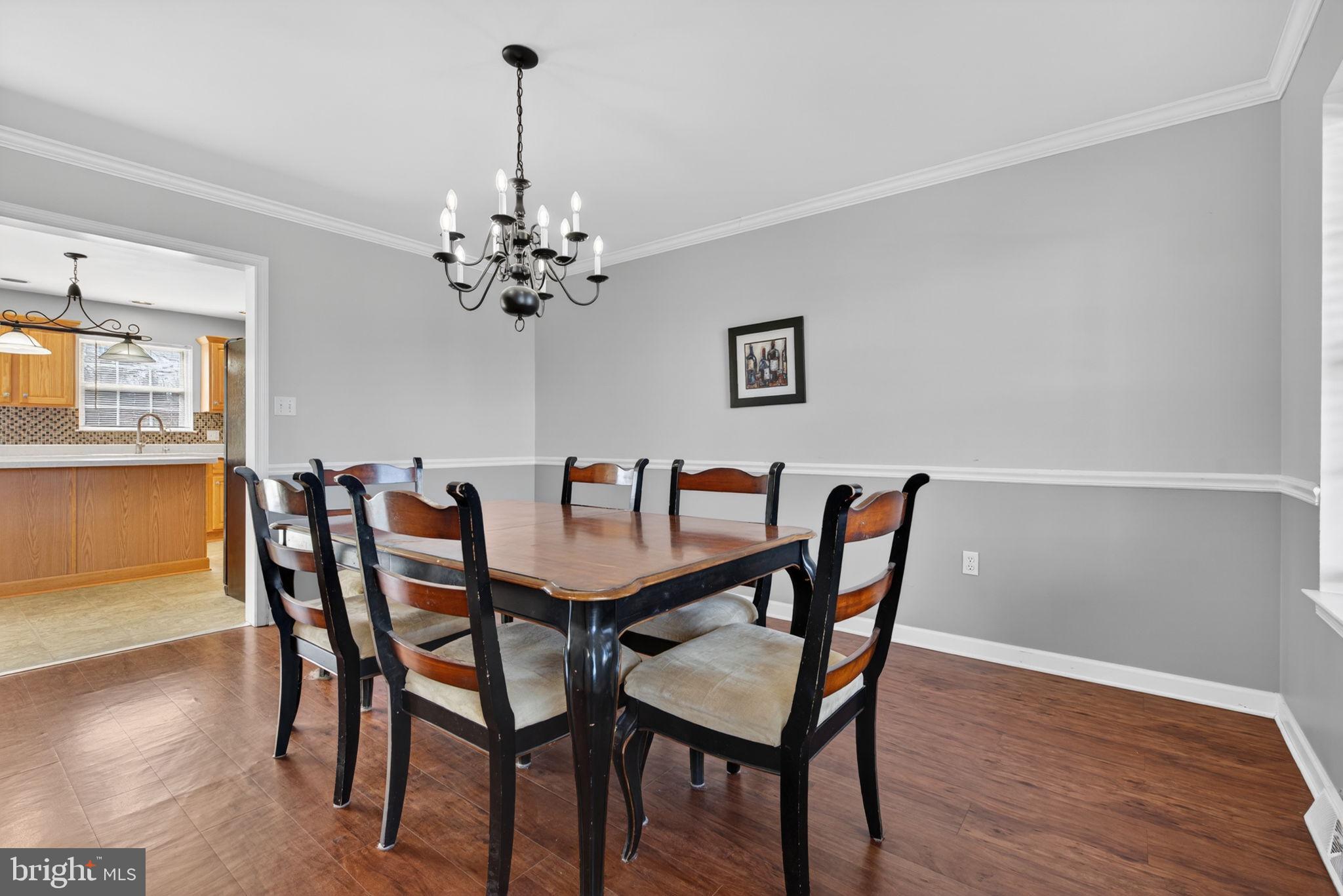 KENDALE HEIGHTS - Residential