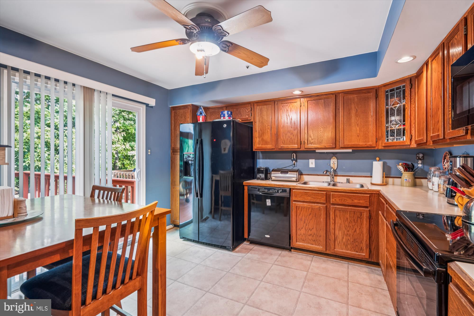 8735 BIRKENHEAD COURT