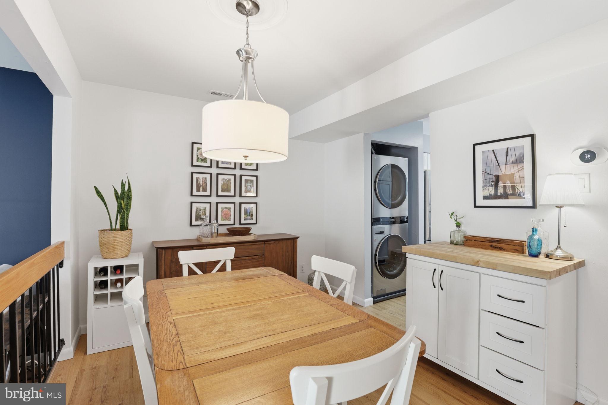 GLEN ORA - Residential