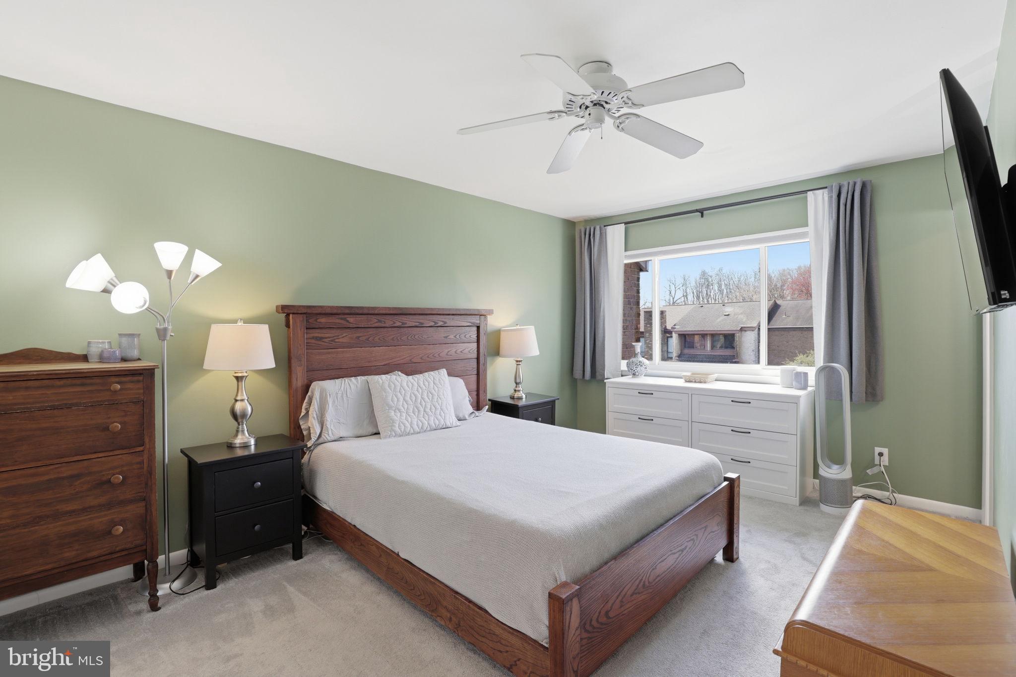 GLEN ORA - Residential