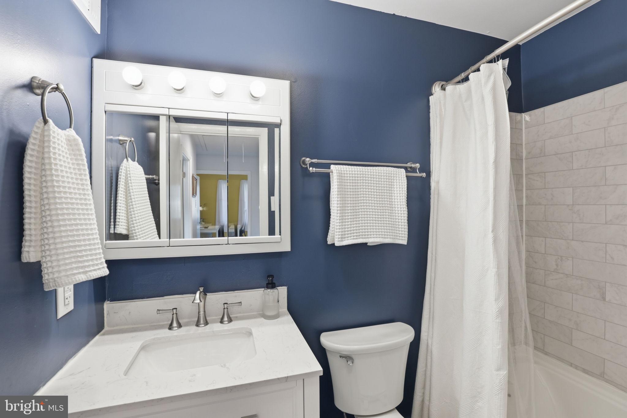 GLEN ORA - Residential