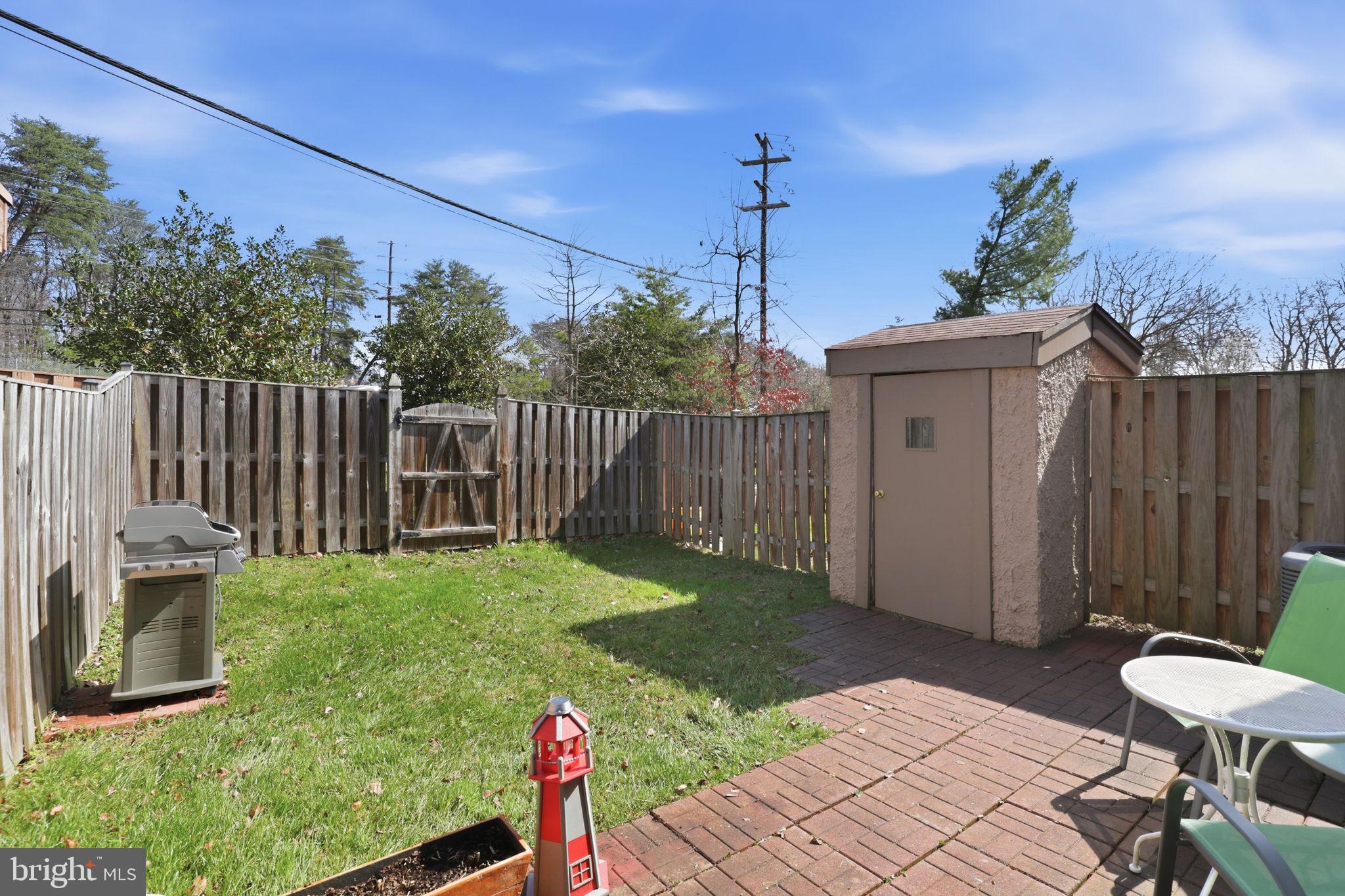 GLEN ORA - Residential