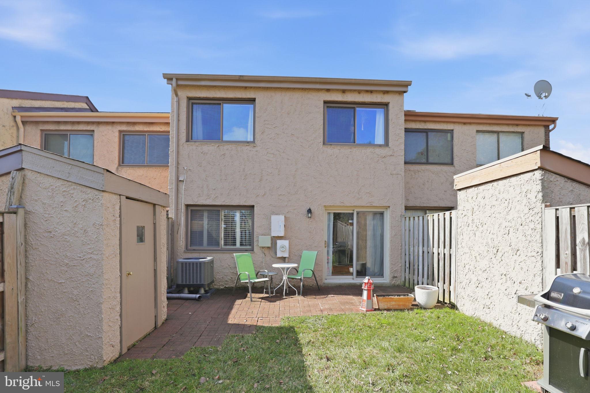 GLEN ORA - Residential