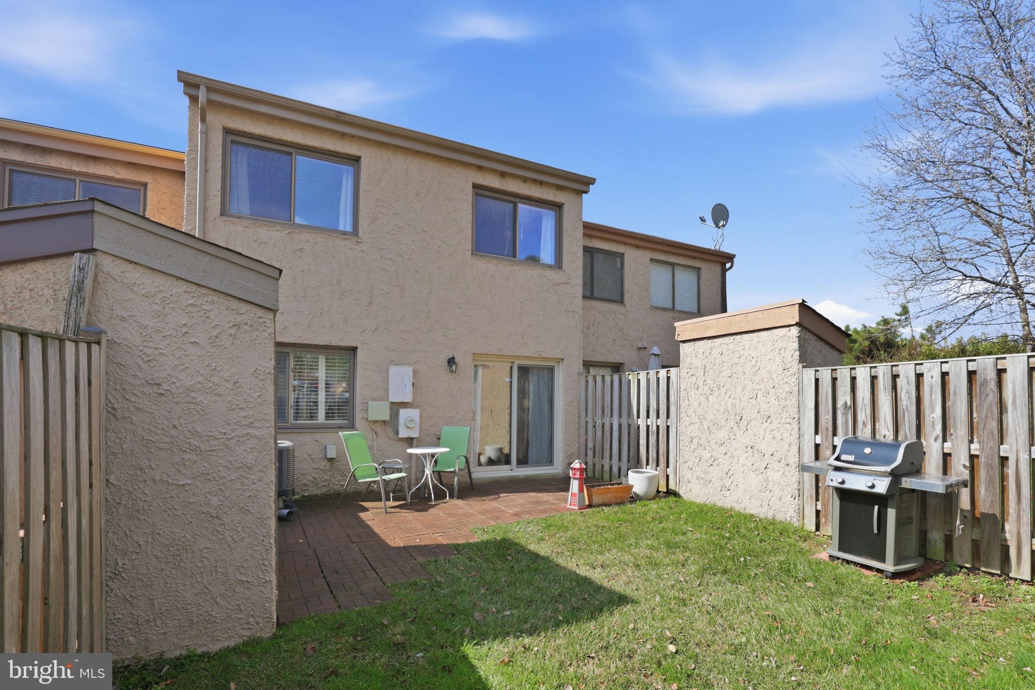 GLEN ORA - Residential