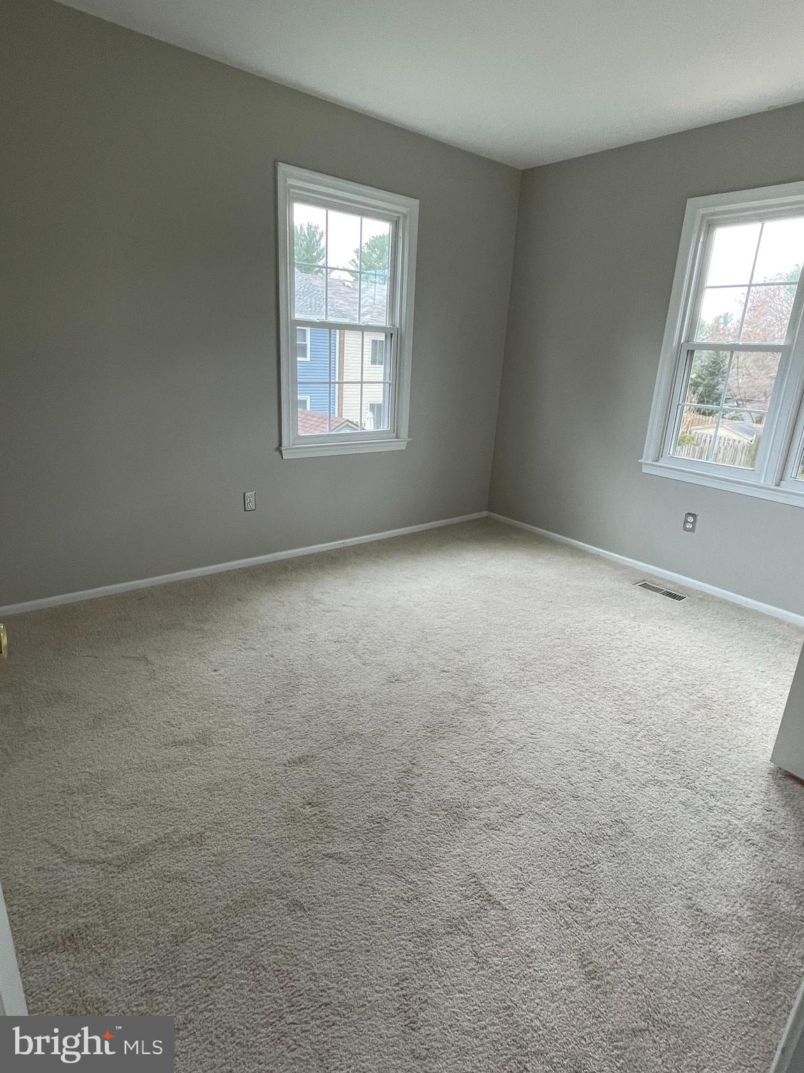 LAKE BRADDOCK - Residential Lease