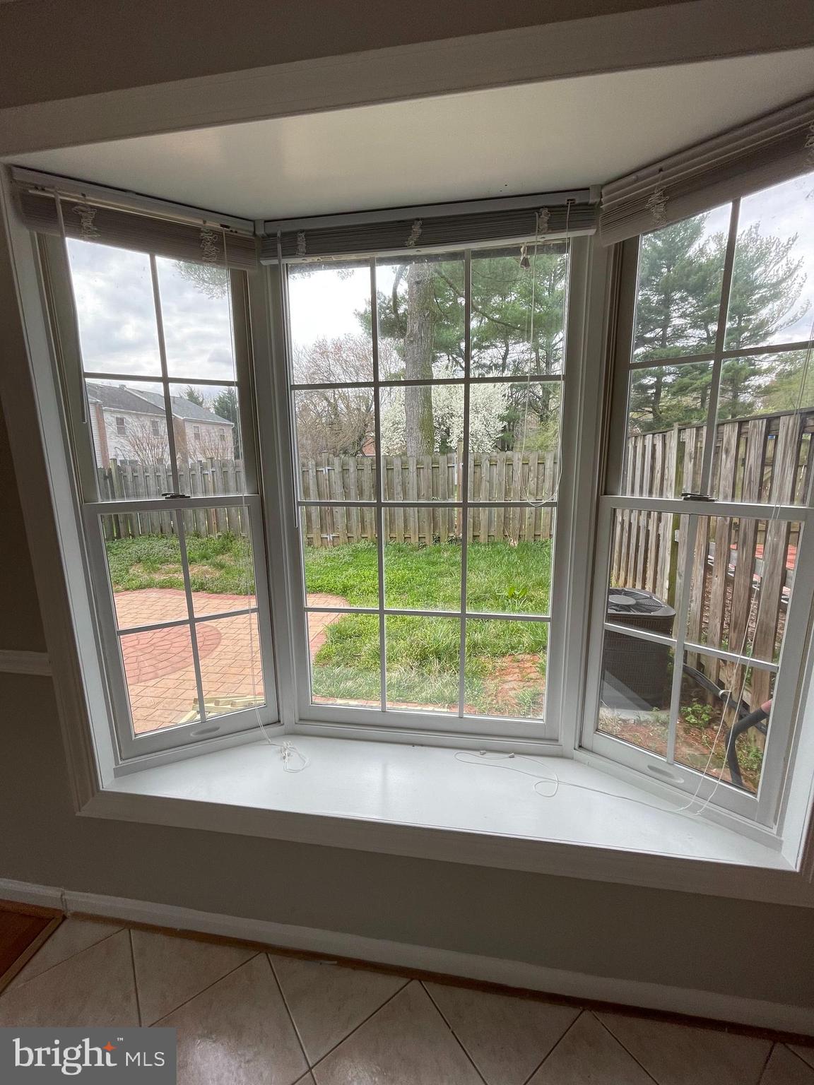 LAKE BRADDOCK - Residential Lease