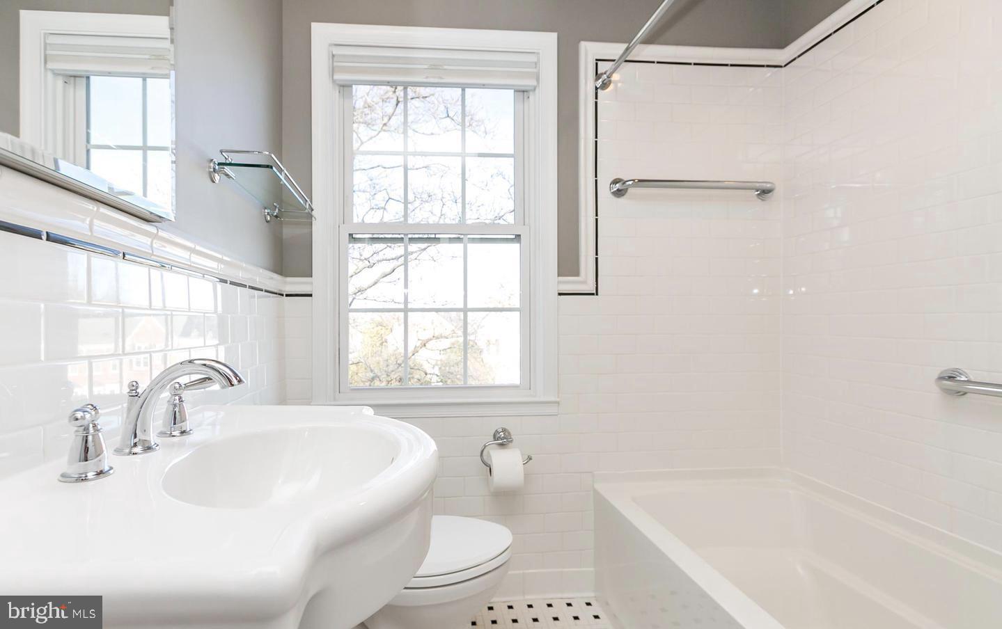 RODGERS FORGE - Residential Lease