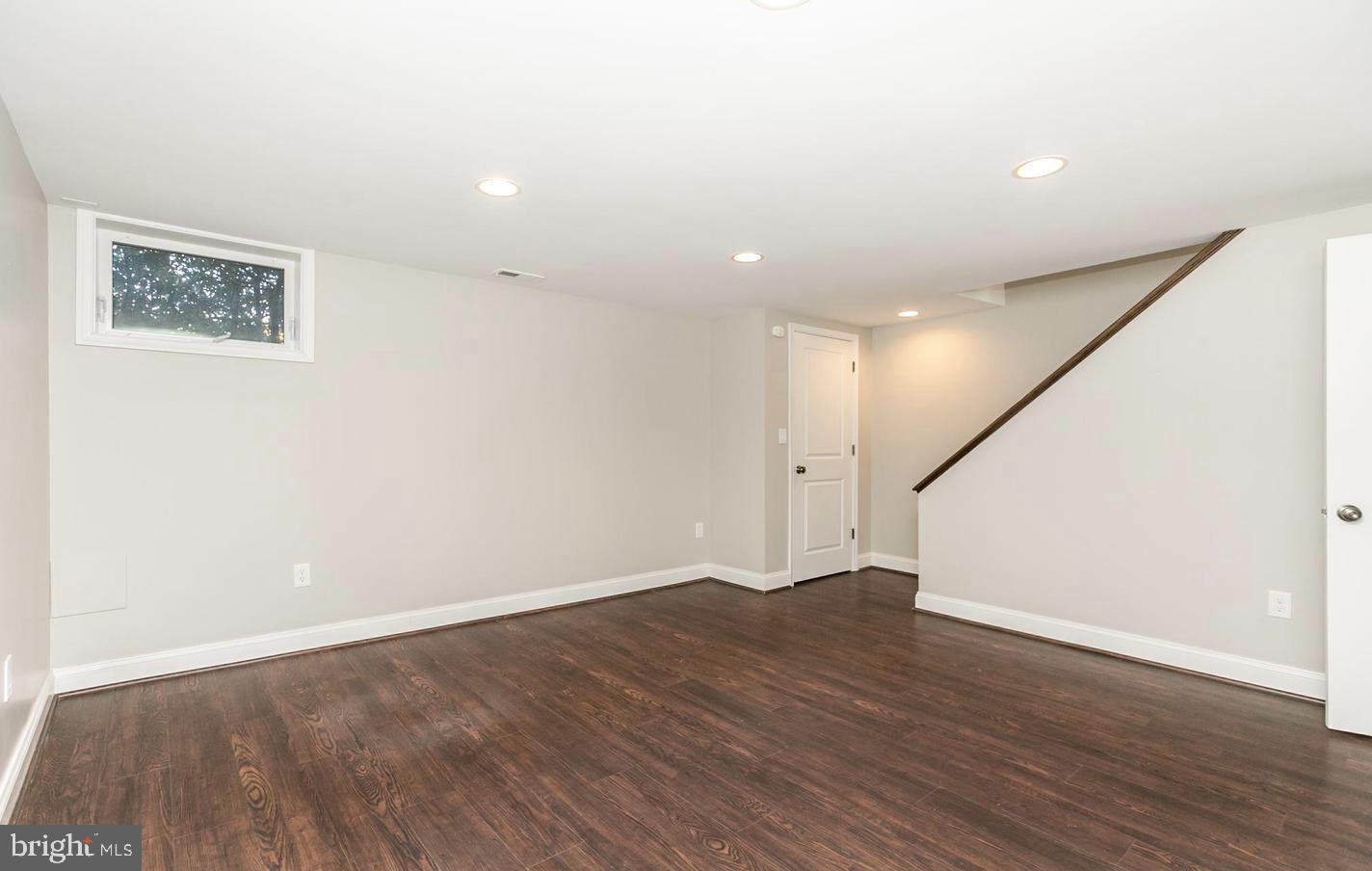 RODGERS FORGE - Residential Lease