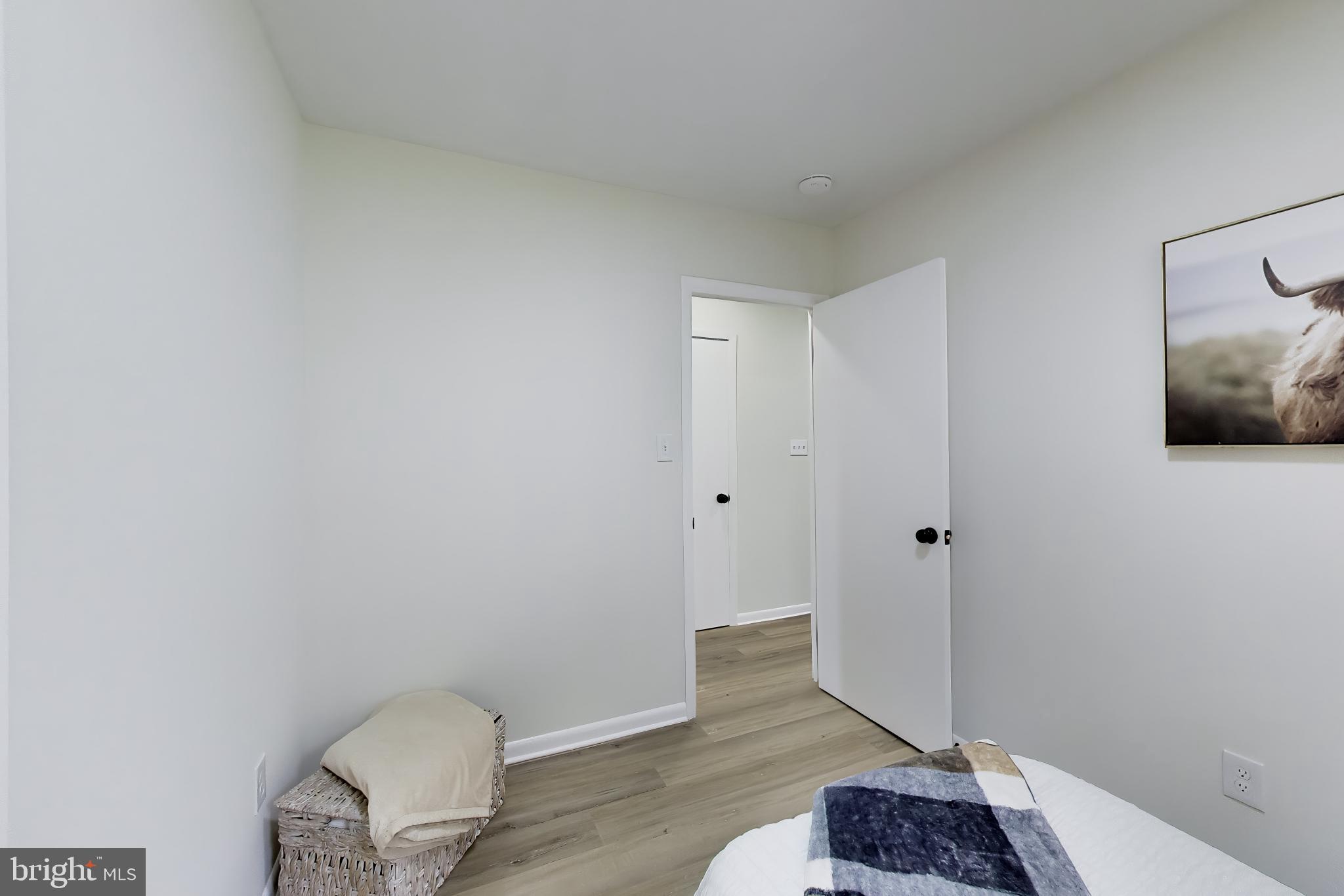 CRESTVIEW MANOR - Residential