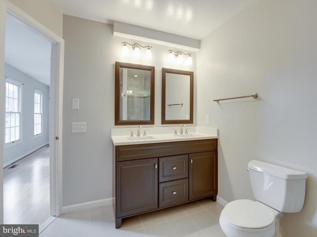 POTOMAC RIDGE - Residential