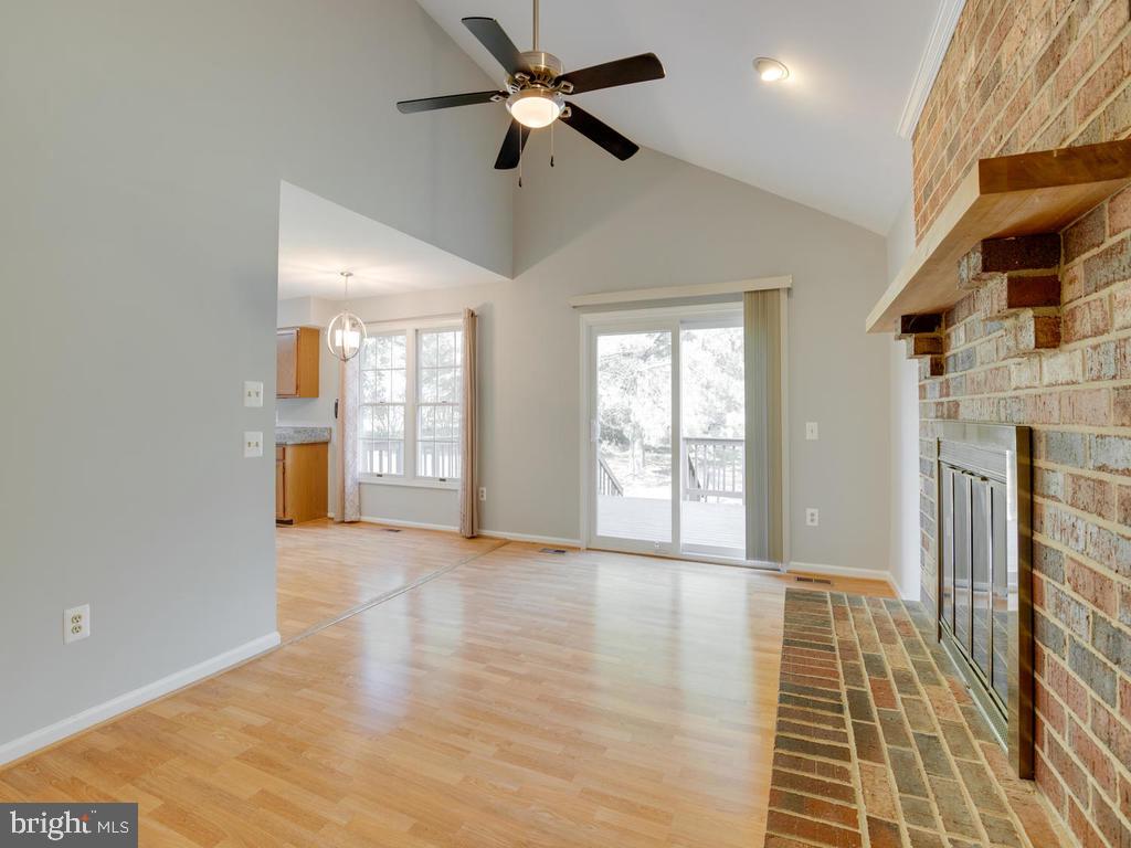 POTOMAC RIDGE - Residential