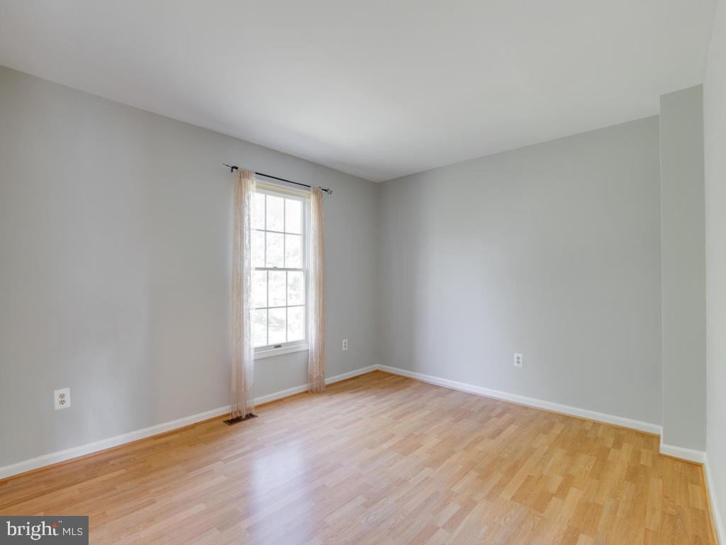 POTOMAC RIDGE - Residential