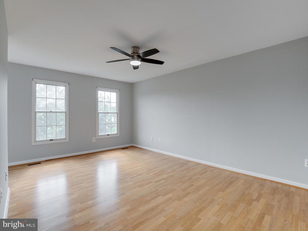 POTOMAC RIDGE - Residential