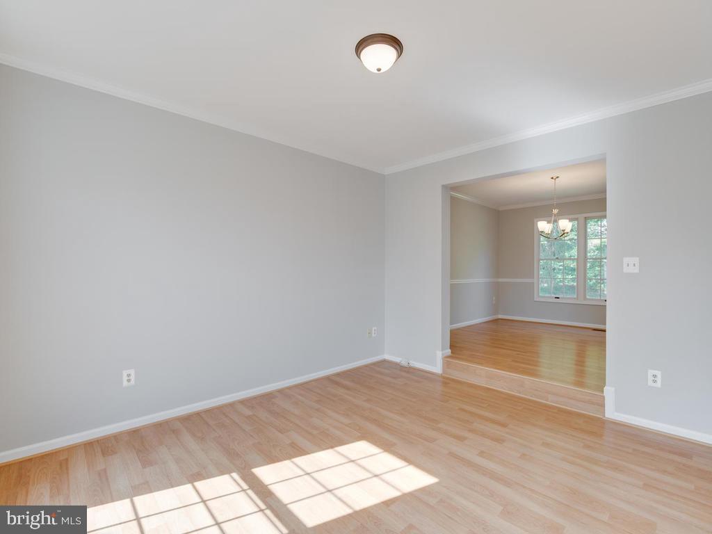 POTOMAC RIDGE - Residential