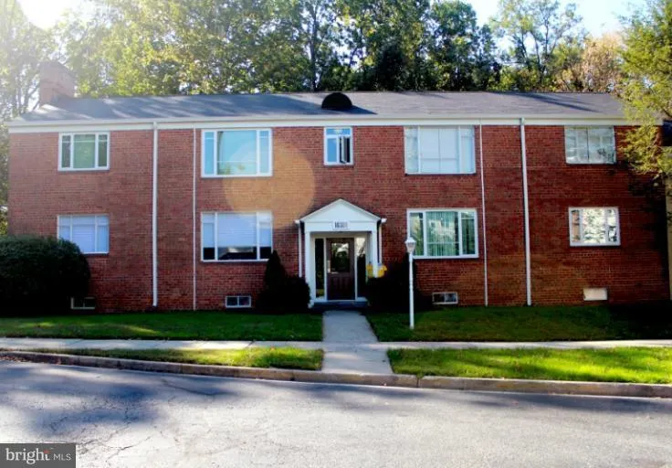 Additional image 2 of 10305 Montrose Avenue Unit M-202, Bethesda, MD 20814