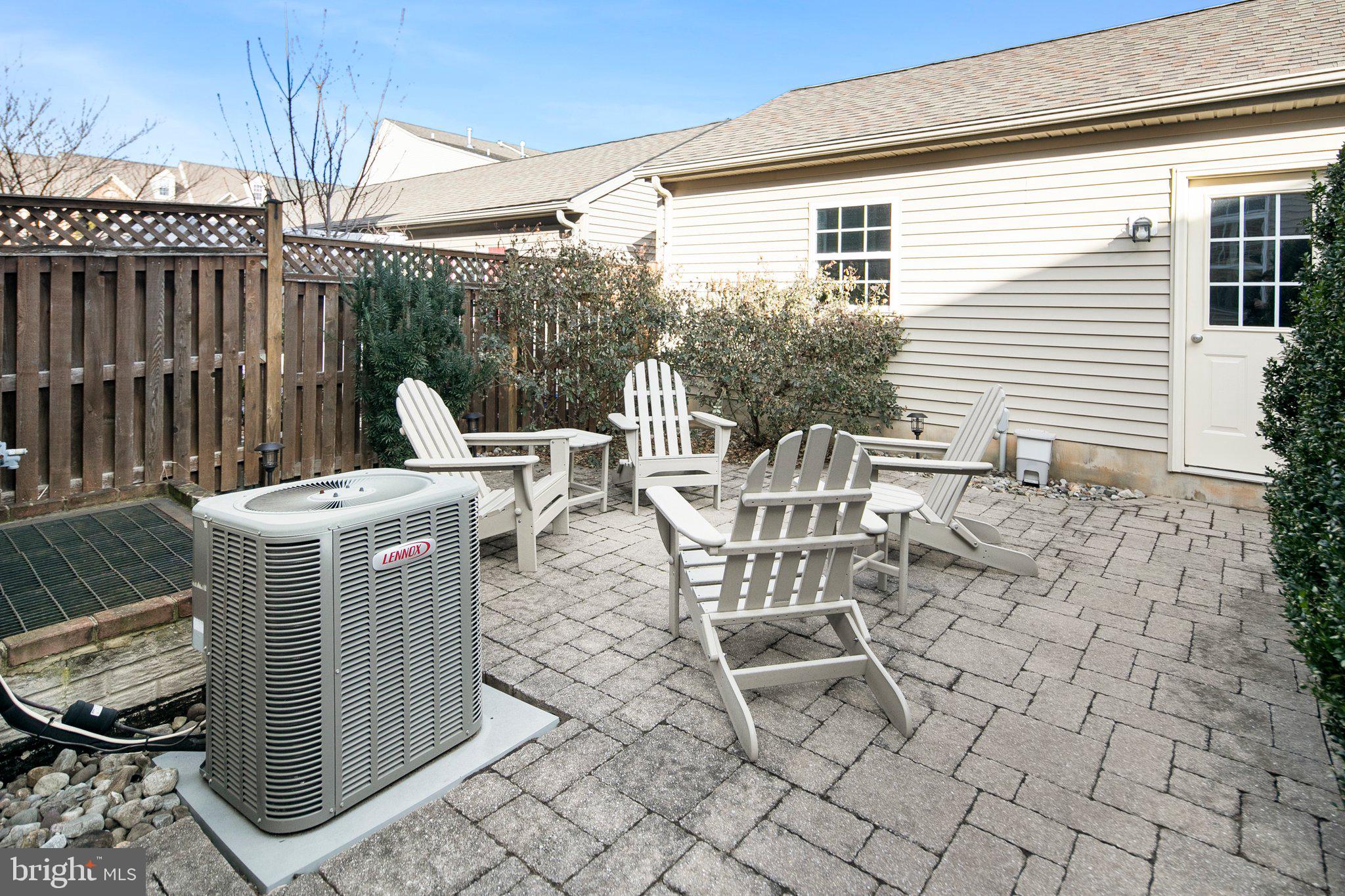 WORMANS MILL - Residential