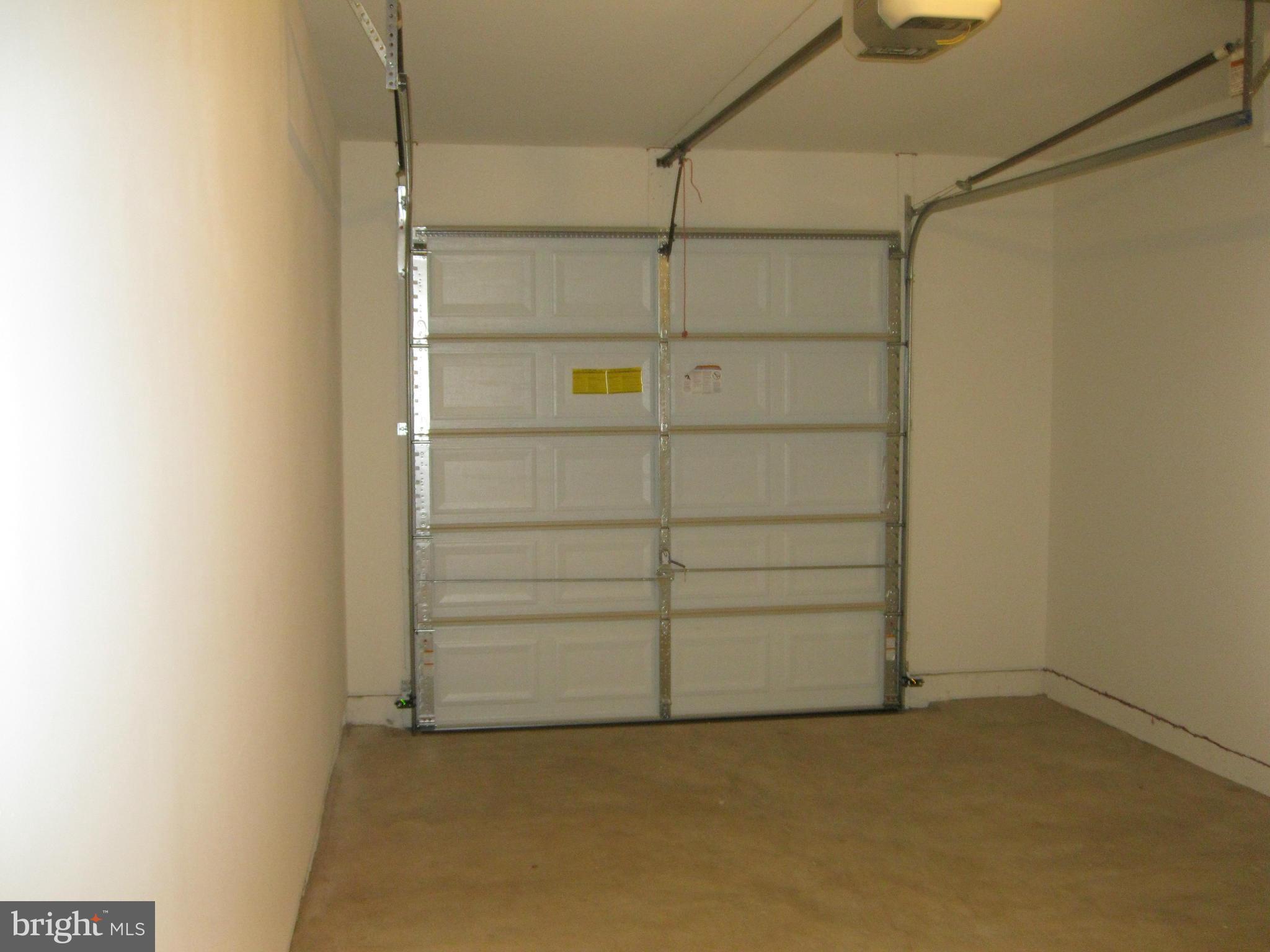 HEATHCOTE COMMONS - Residential Lease