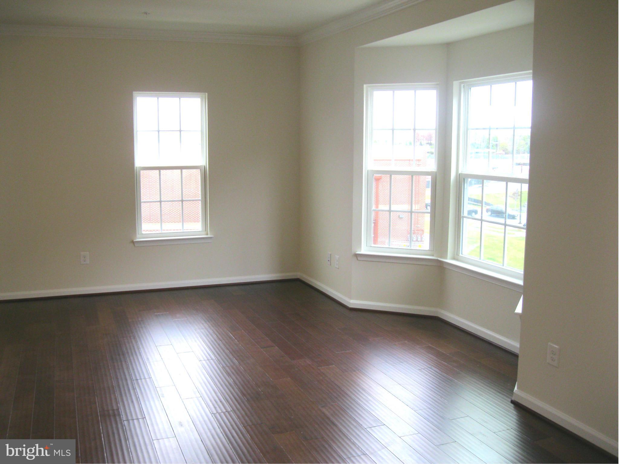 HEATHCOTE COMMONS - Residential Lease