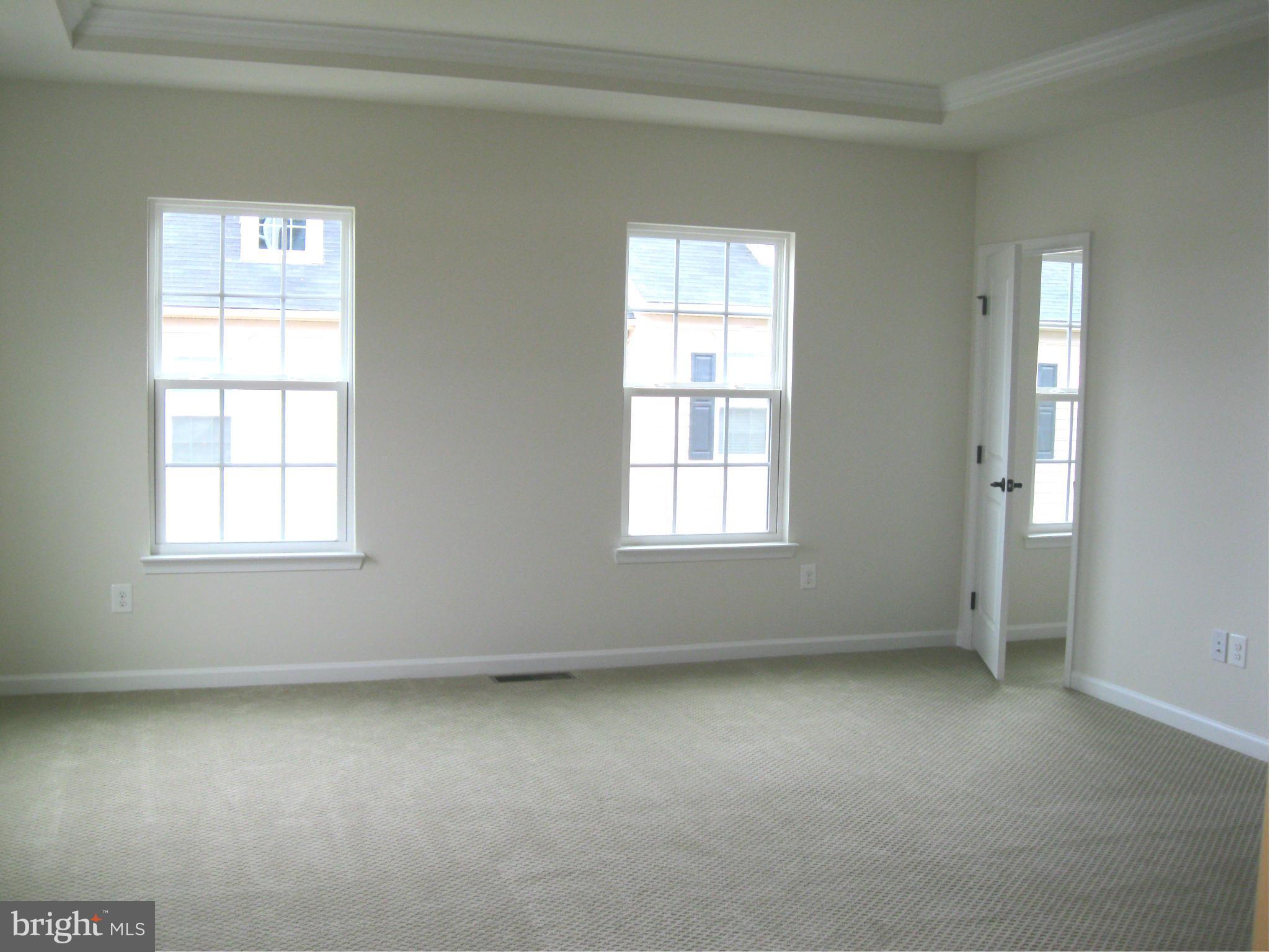 HEATHCOTE COMMONS - Residential Lease