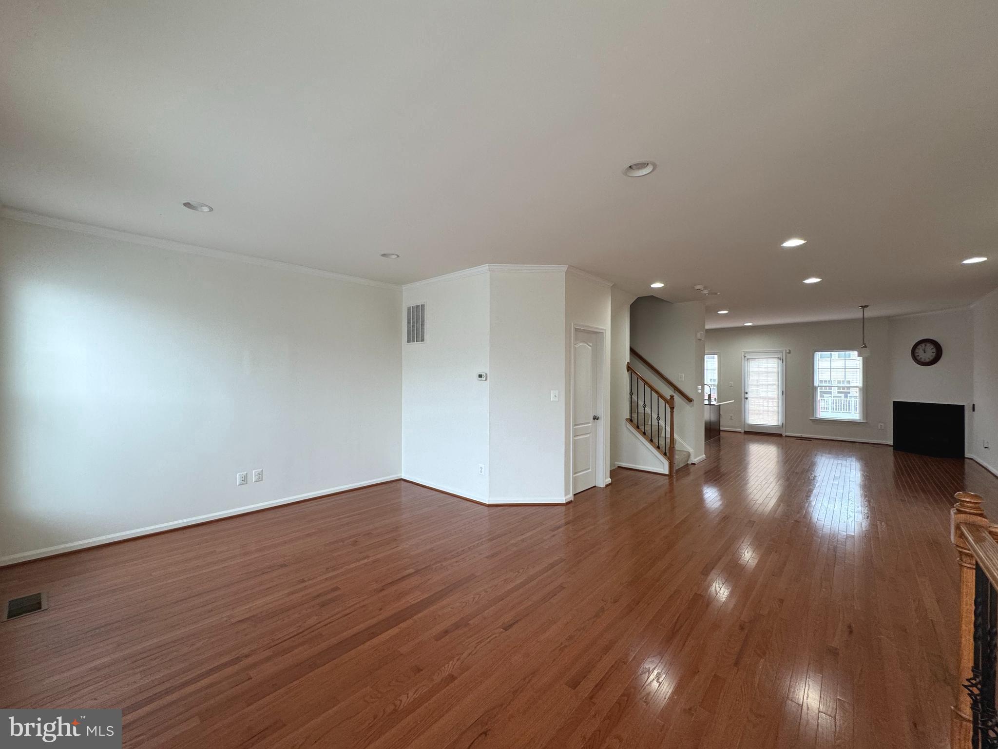 STONE RIDGE SOUTH - Residential Lease