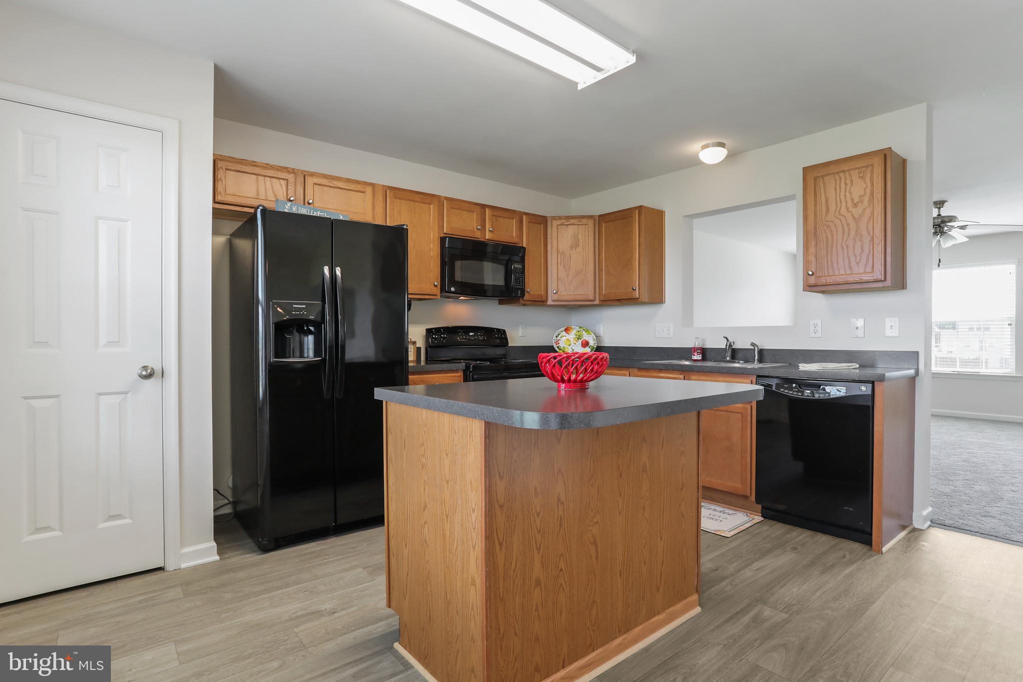 MANOR PARK - Residential