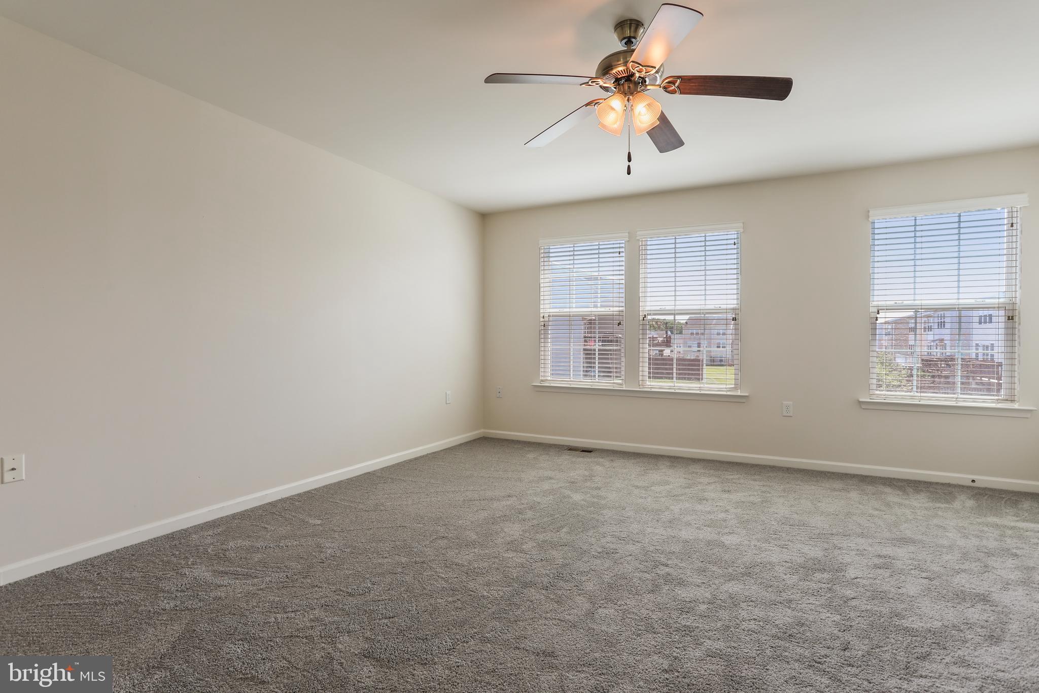 MANOR PARK - Residential