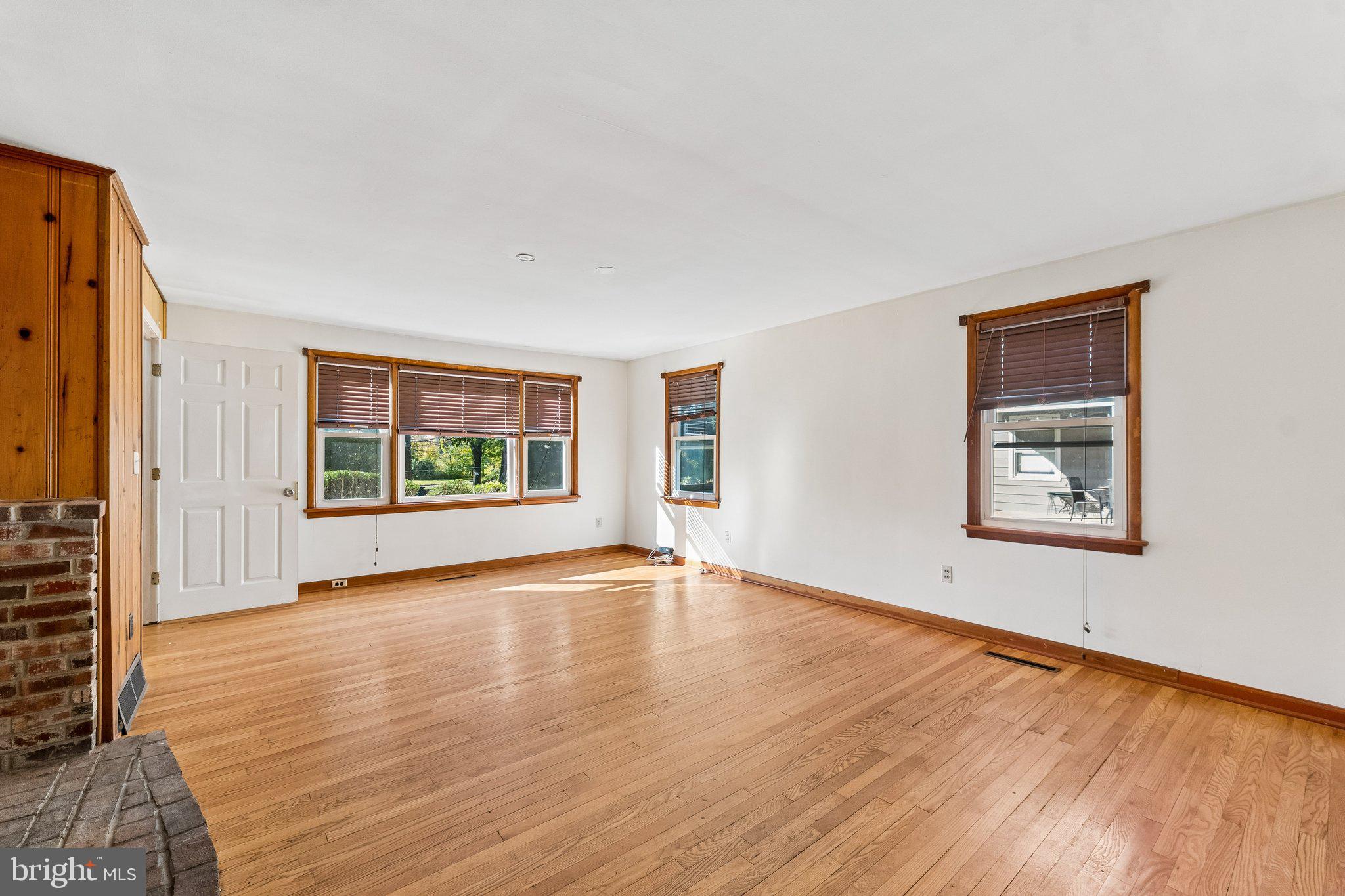 38 CHAUNCEY AVENUE