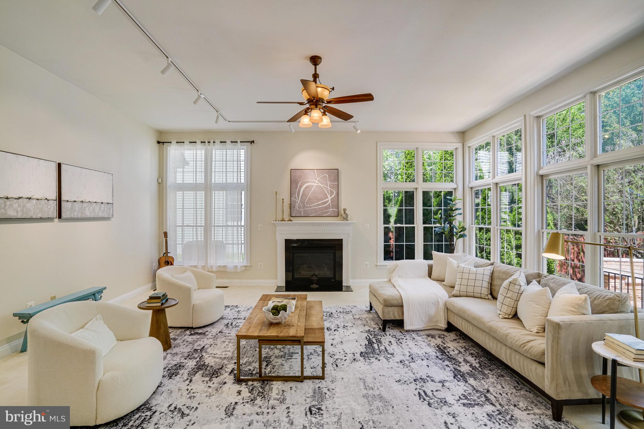 WINSTEAD MANOR - Residential