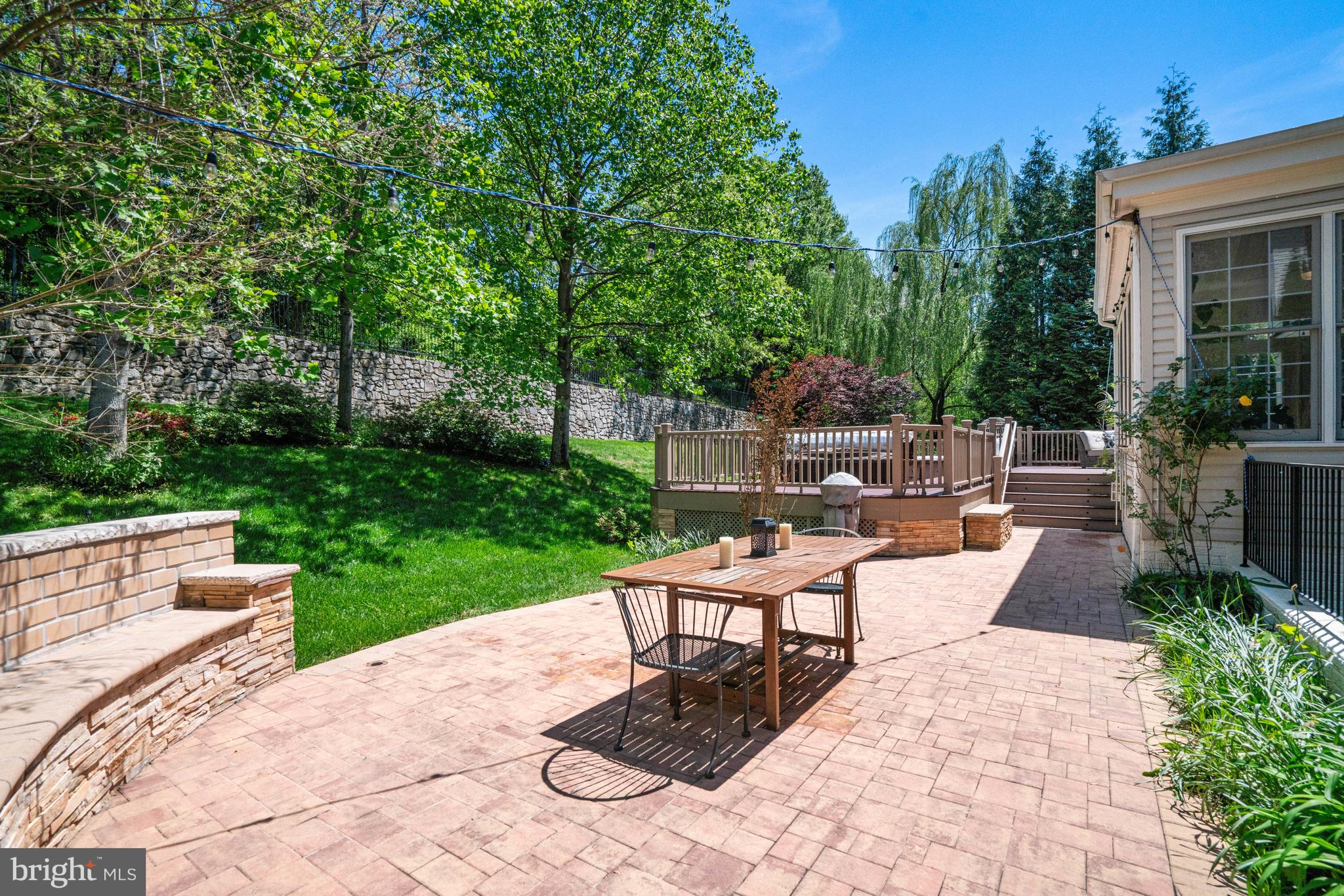 WINSTEAD MANOR - Residential